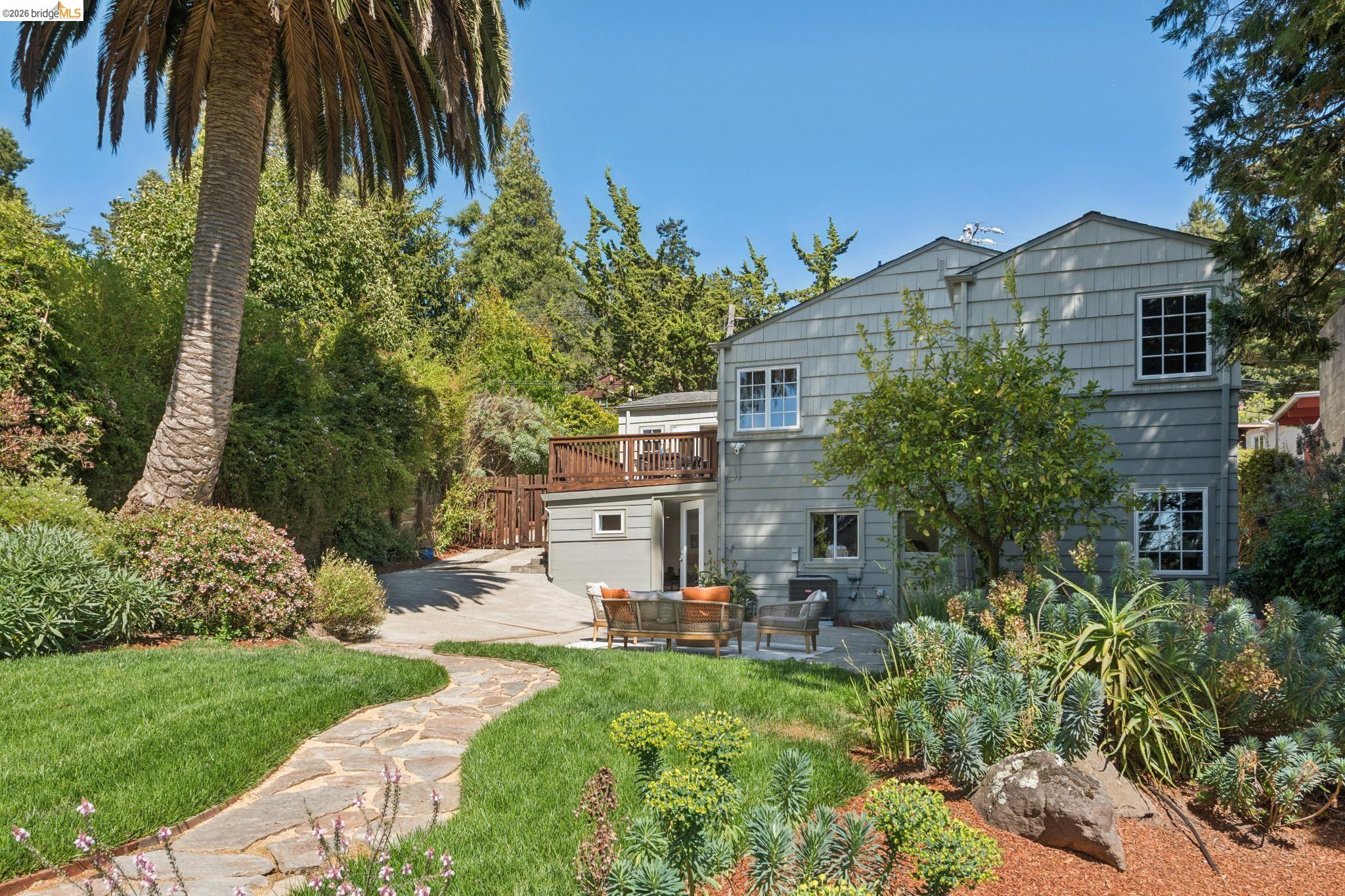 200 Fairlawn Dr