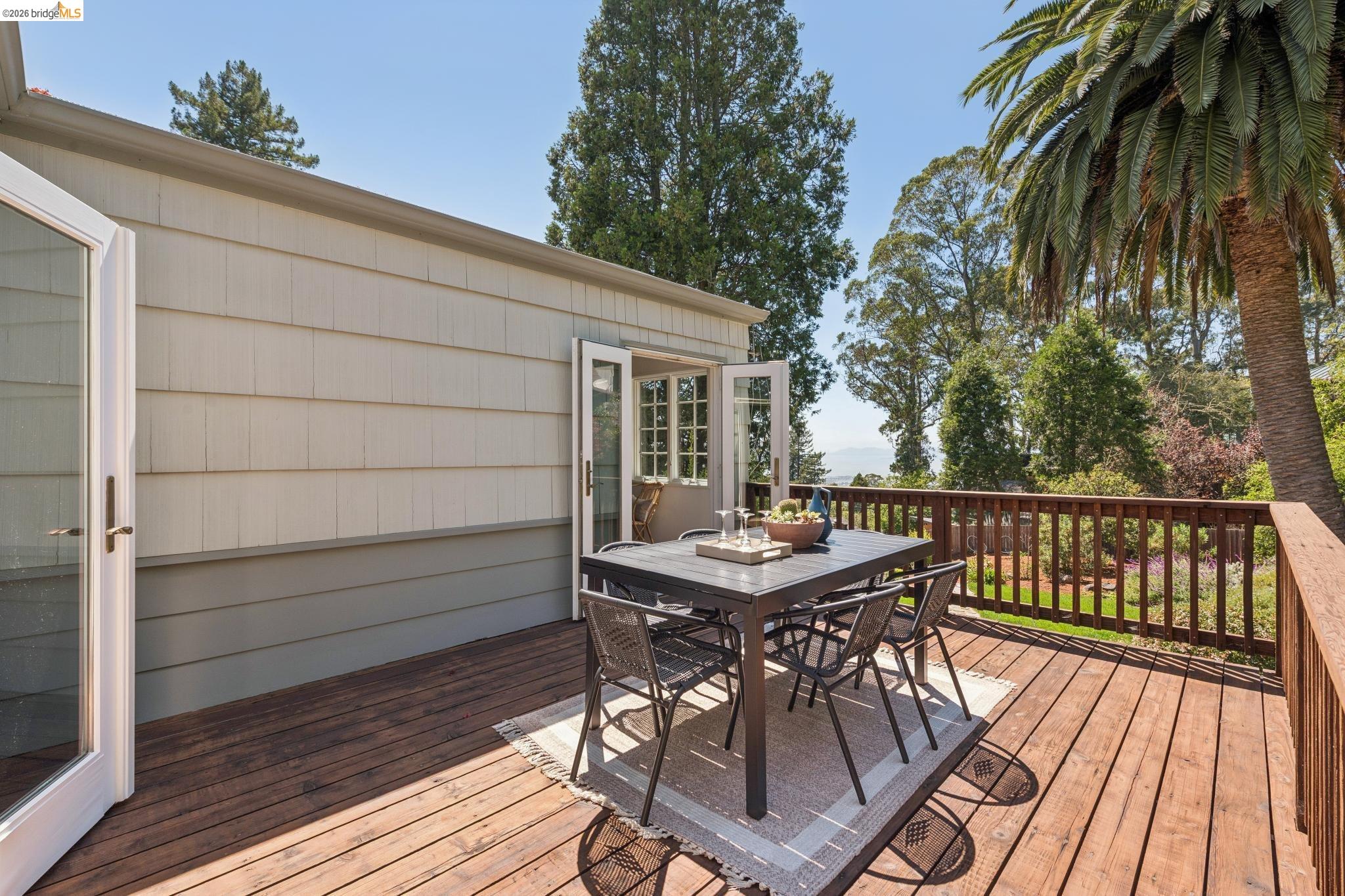 200 Fairlawn Dr