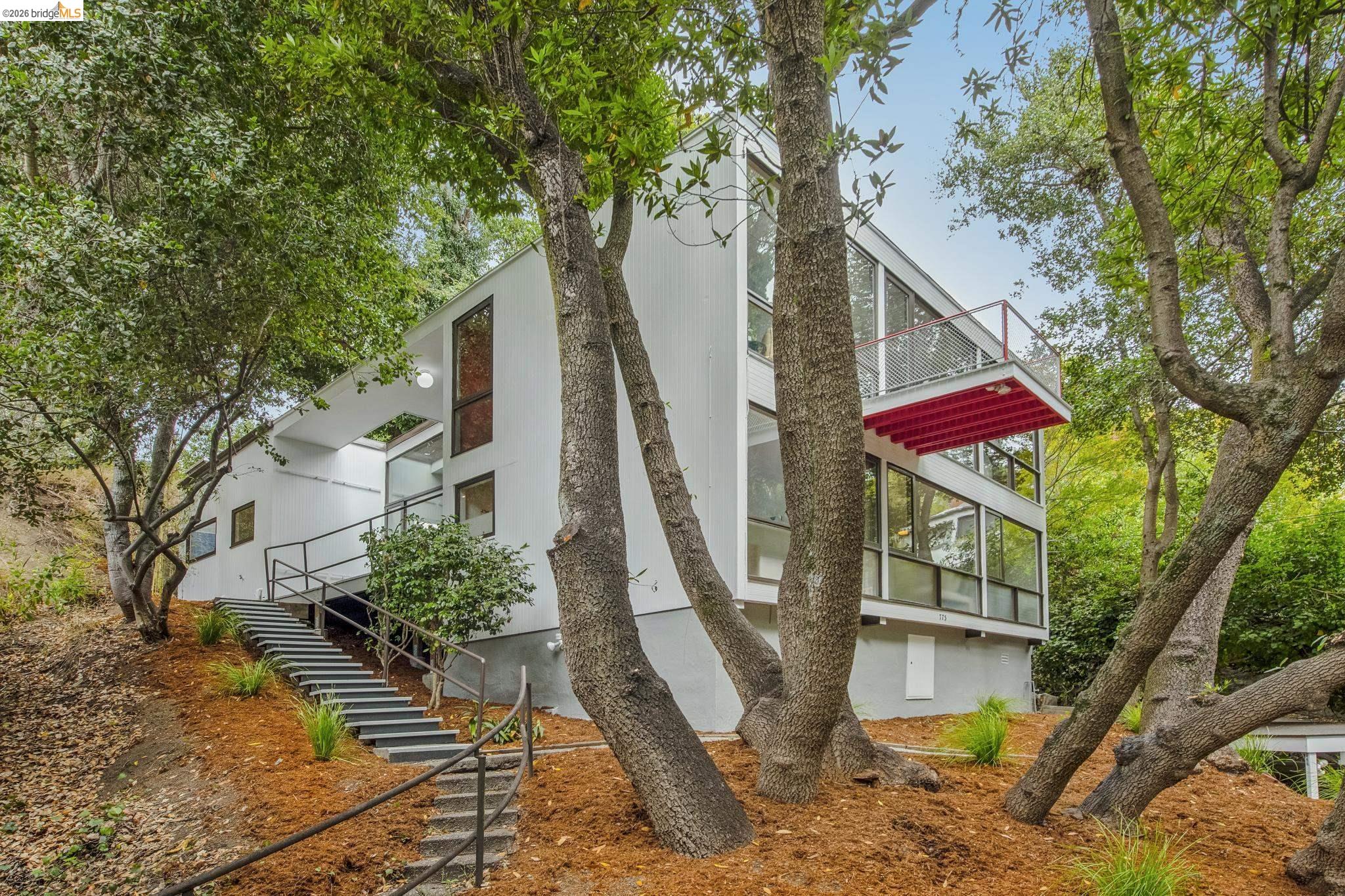 775 San Diego Rd