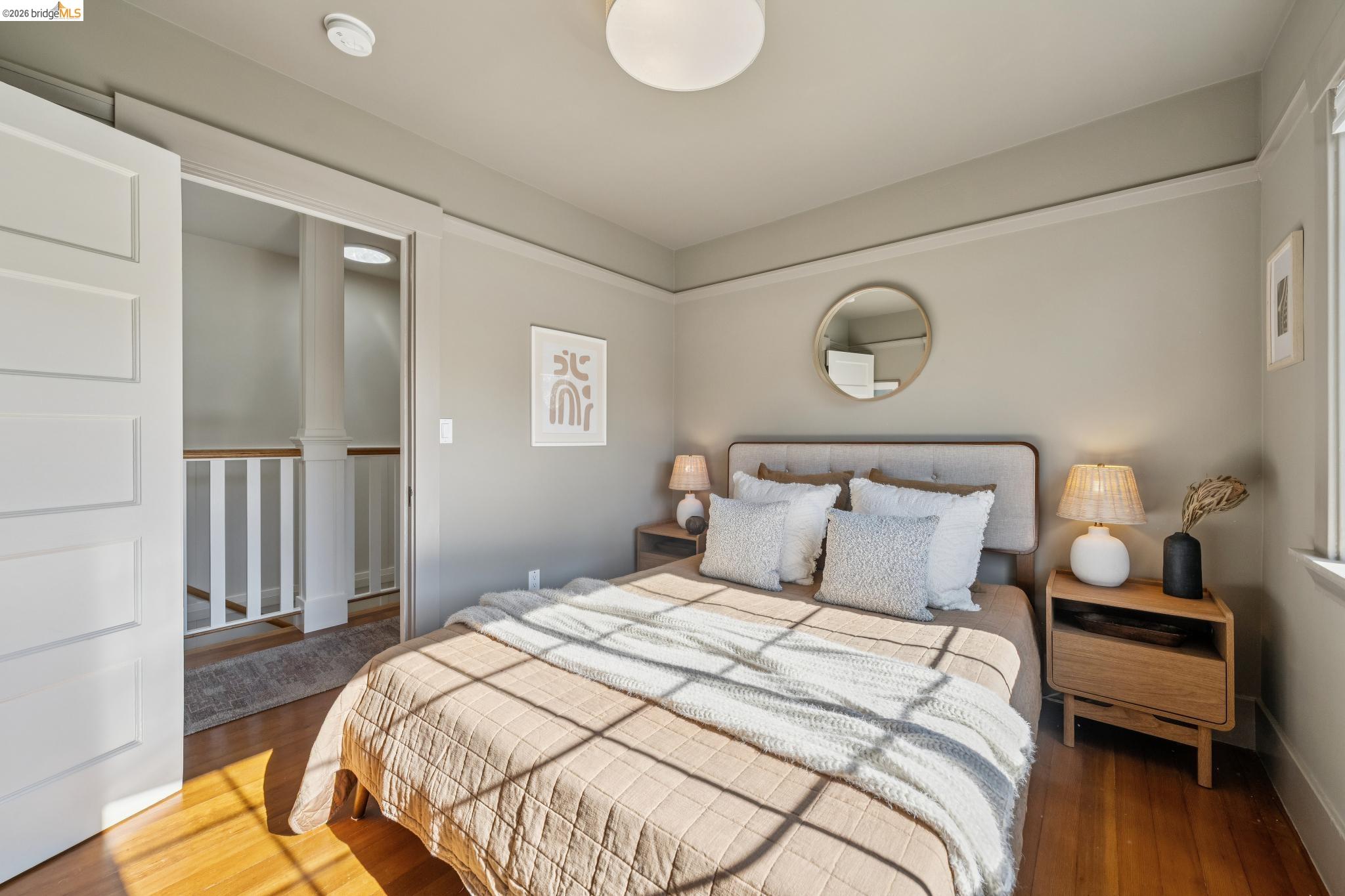 1106 Russell St