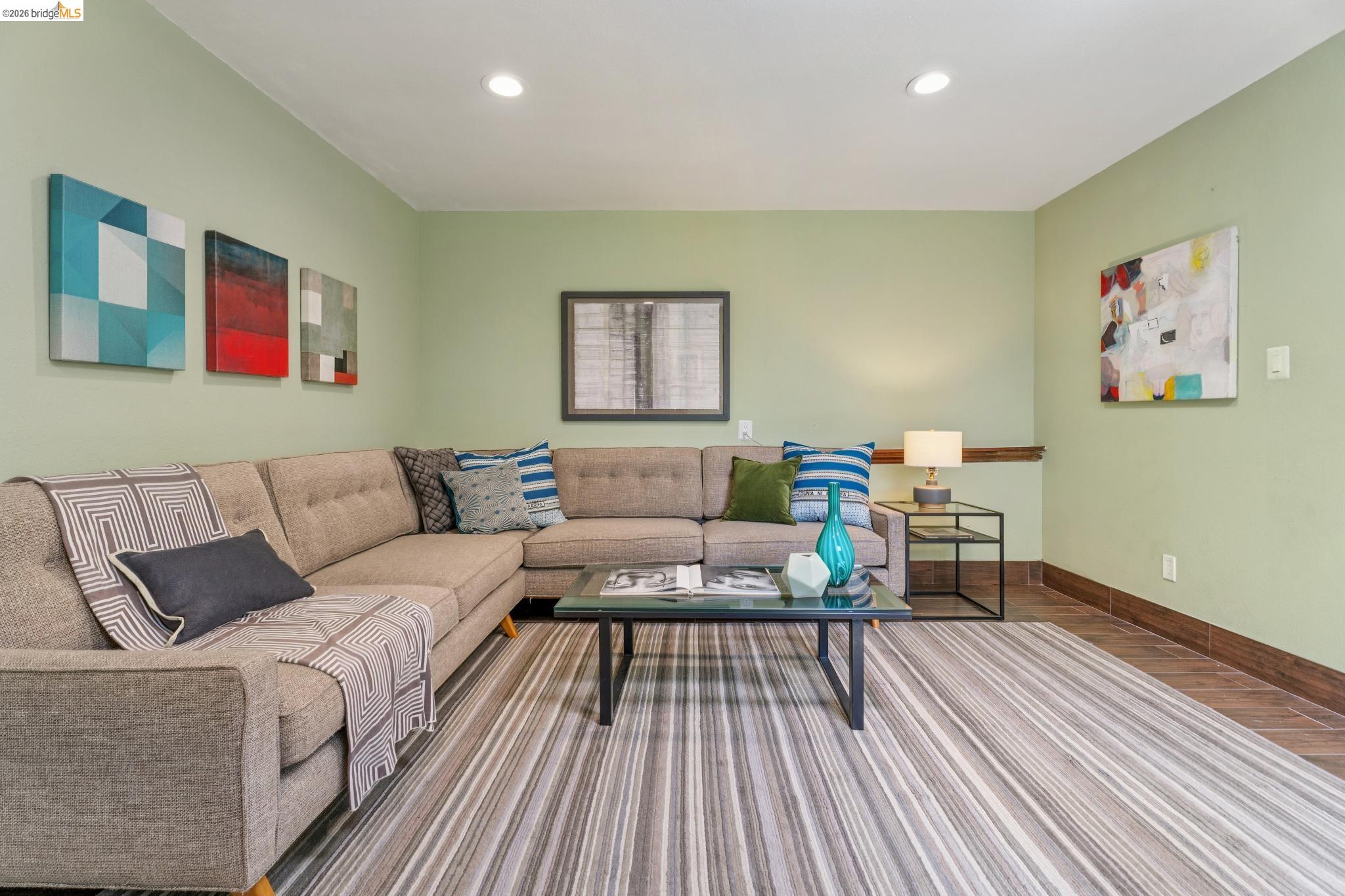 2960 106Th Ave