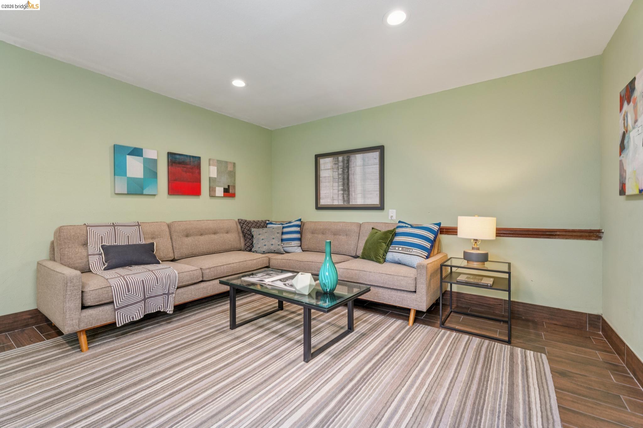 2960 106Th Ave