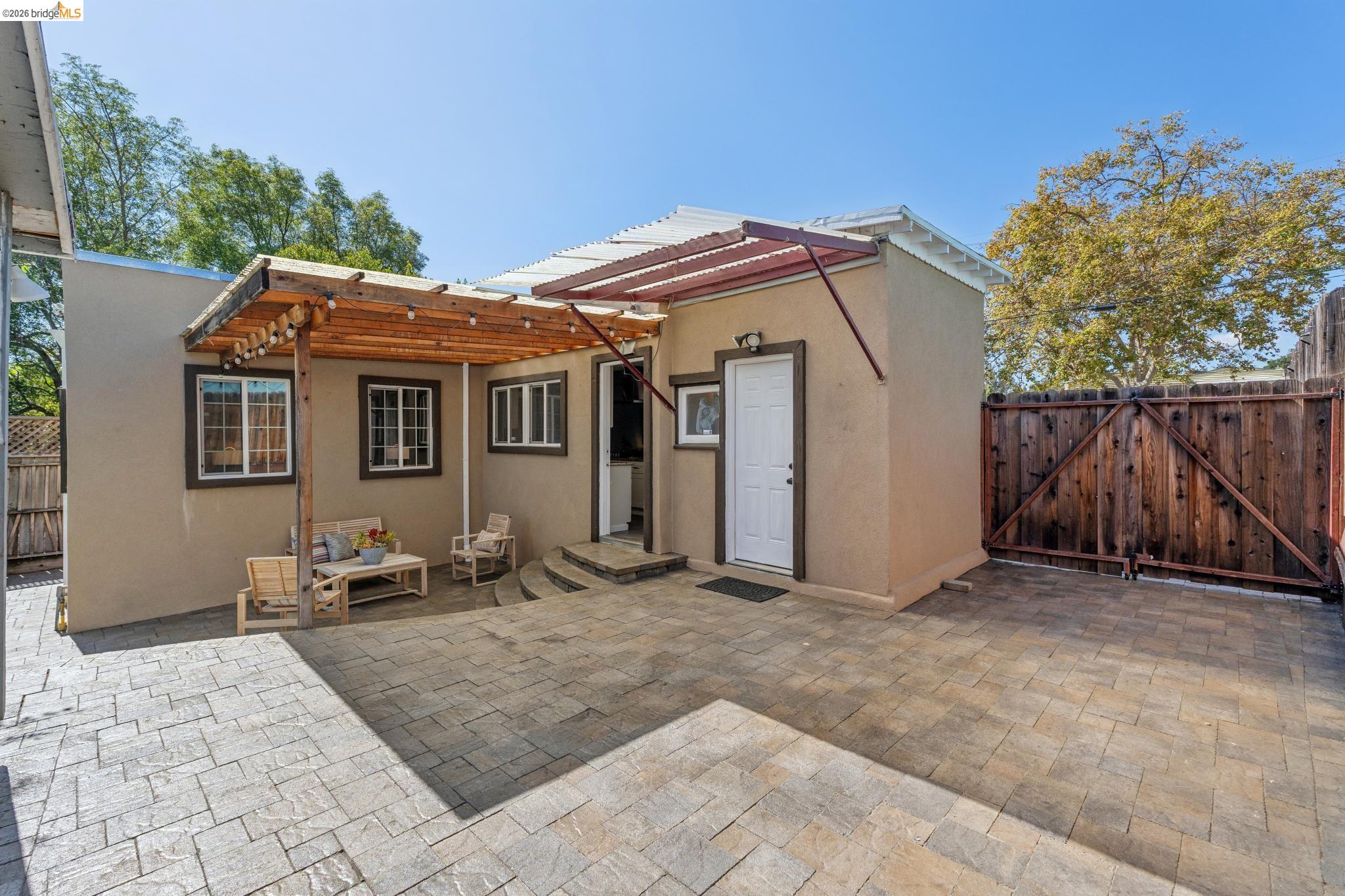 2960 106Th Ave
