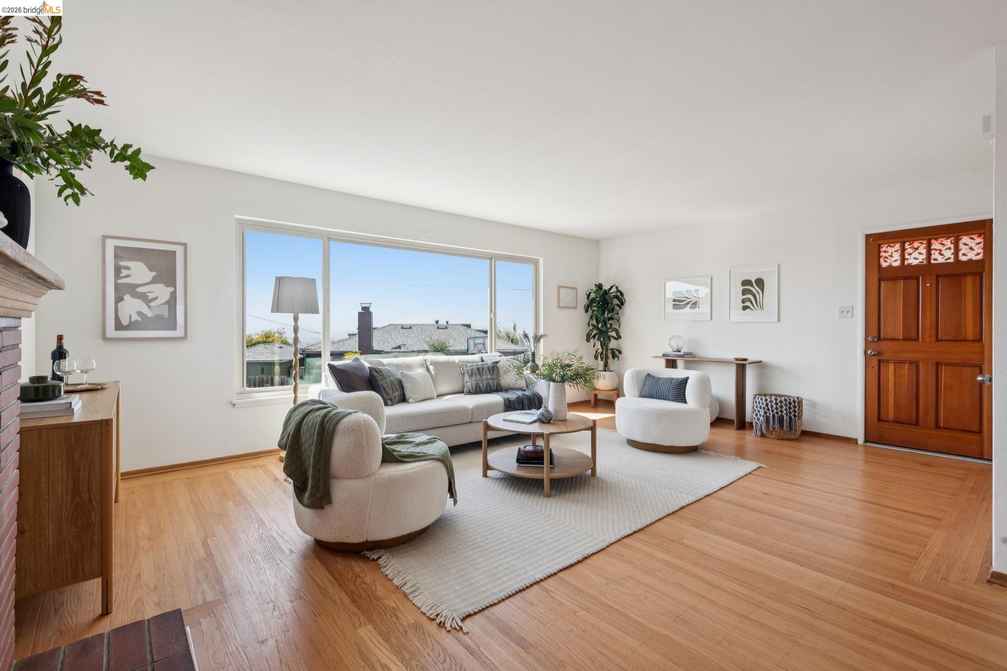 6265 Highland Ave