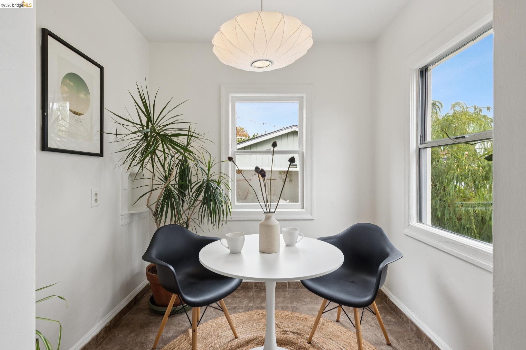 5366 Walnut