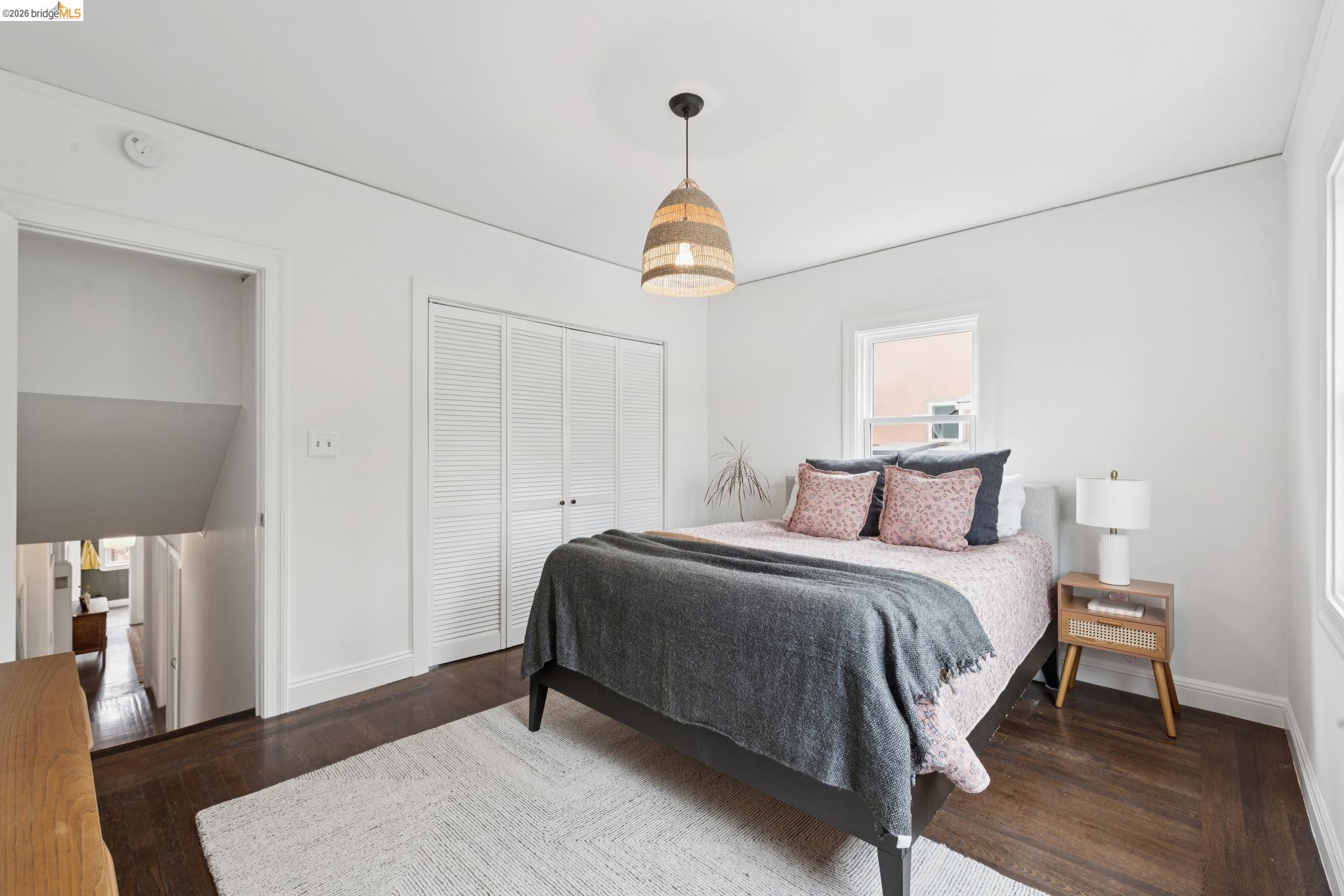 5366 Walnut