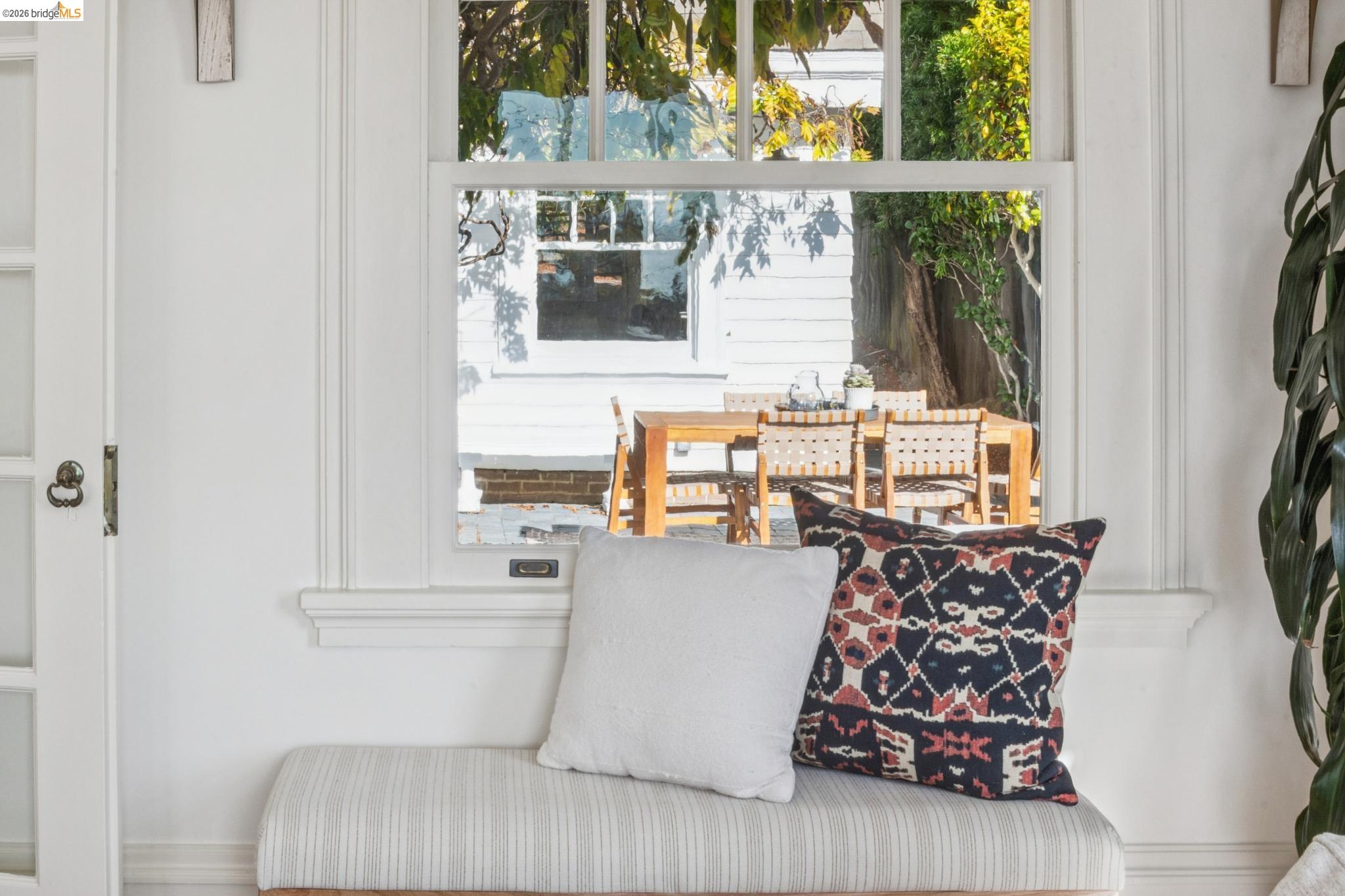 865 Contra Costa Ave