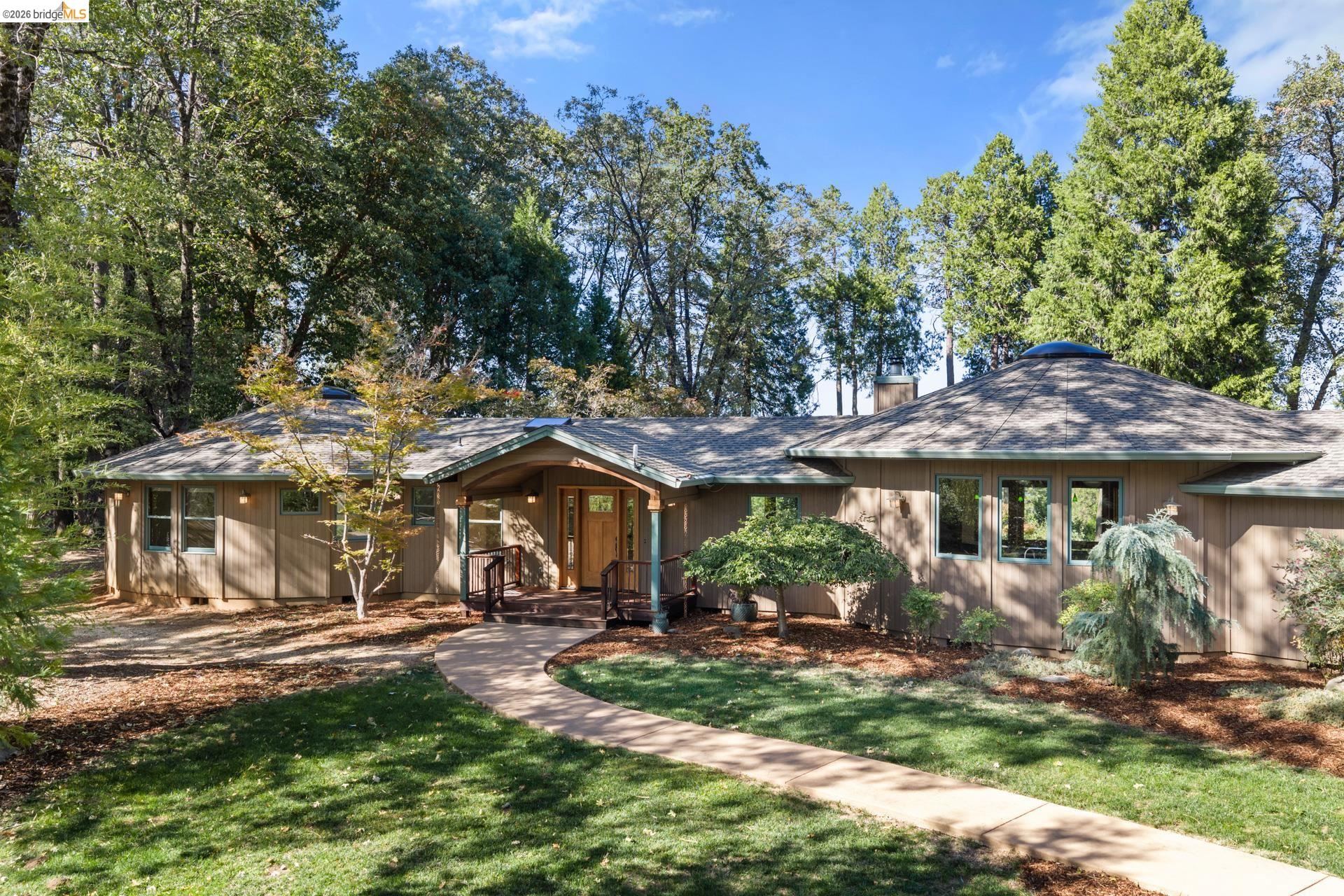 14655 Applewood Ln