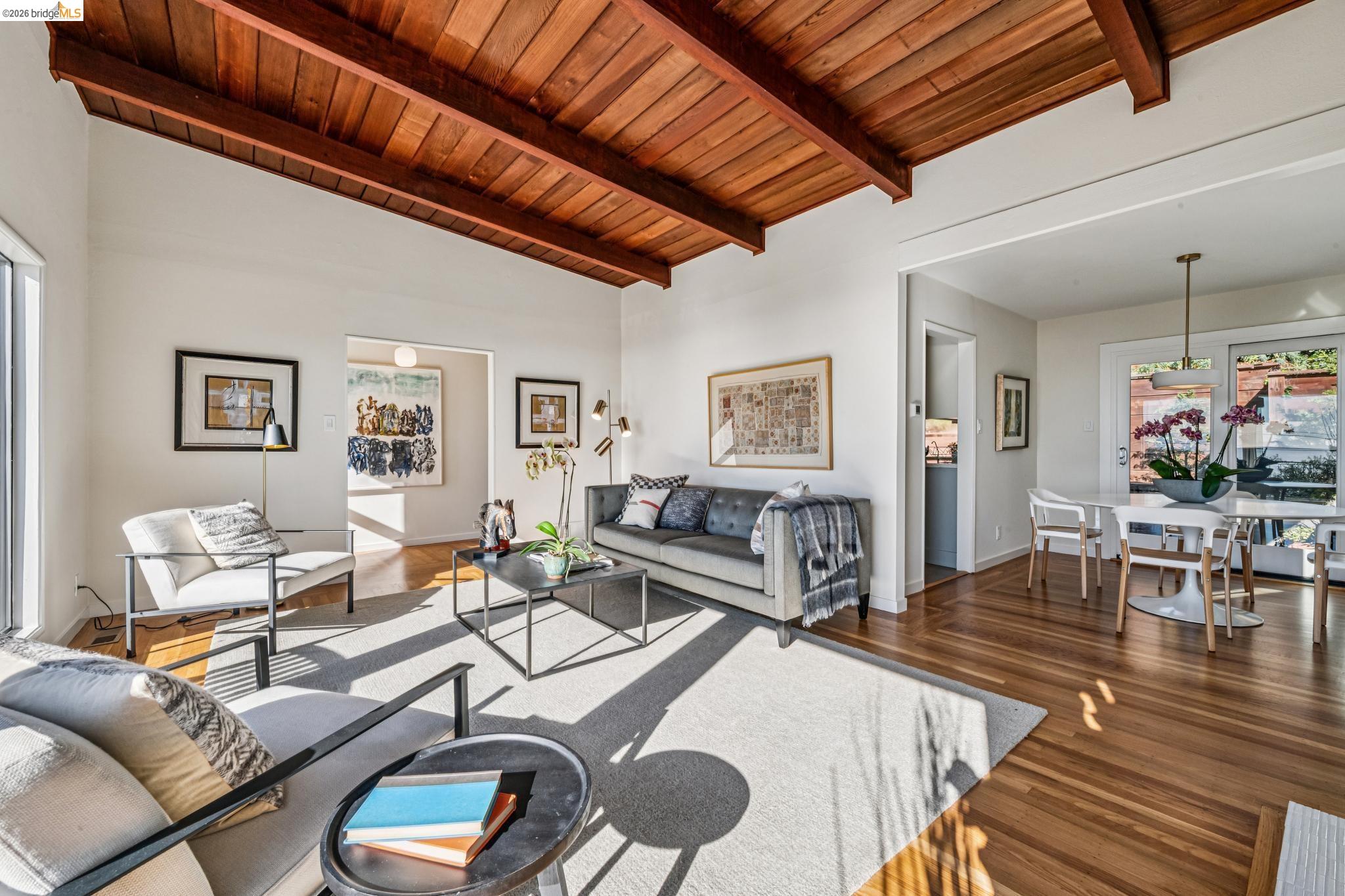 42 Cowper Ave