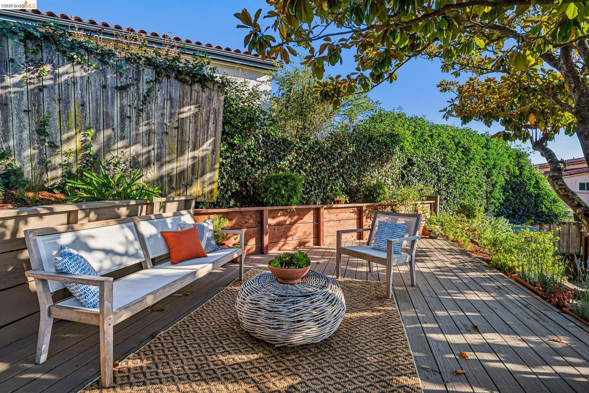 42 Cowper Ave