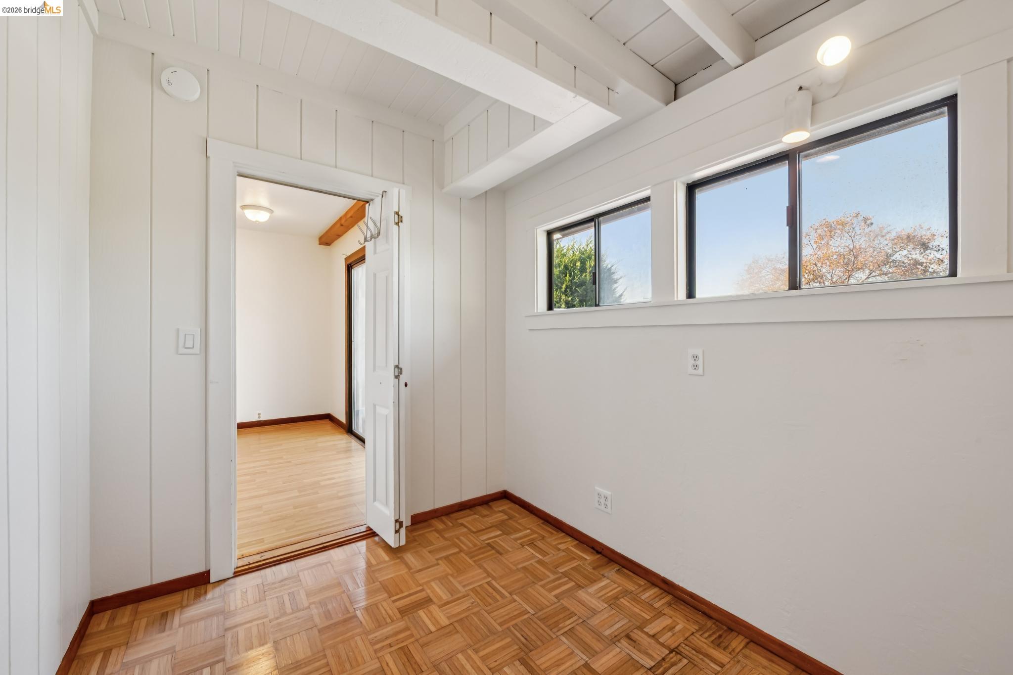 623 Clayton Ave
