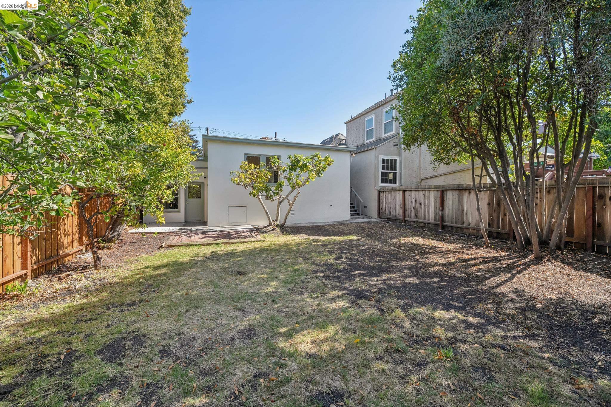 736 Key Route Blvd