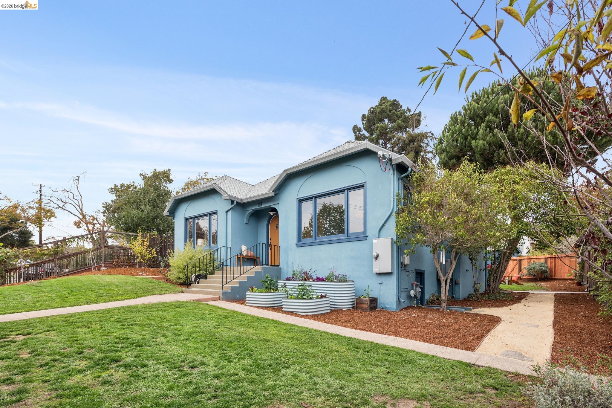 1117 The Alameda
