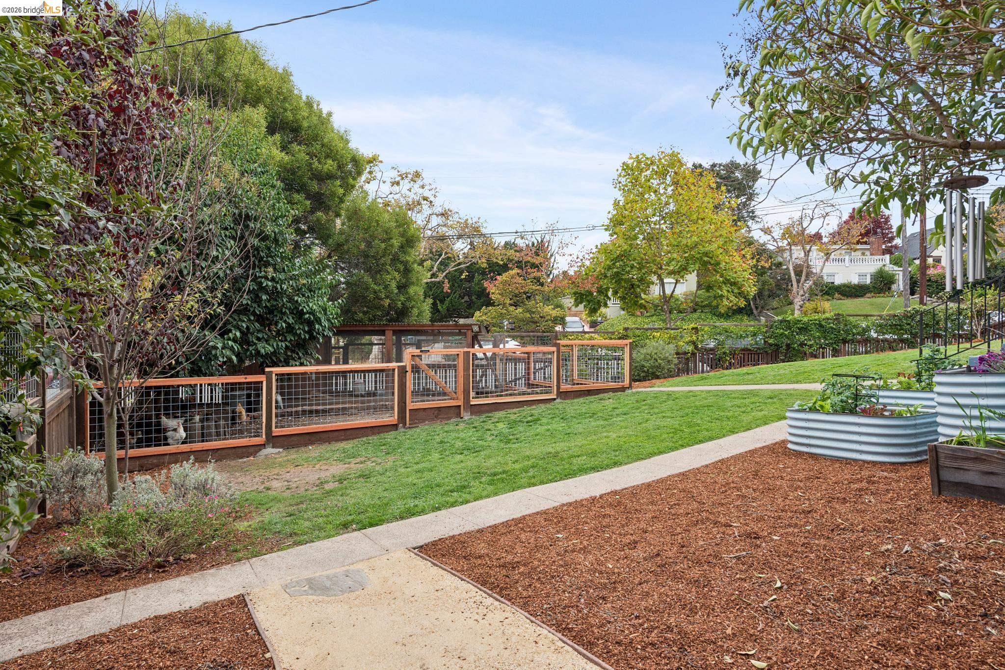 1117 The Alameda
