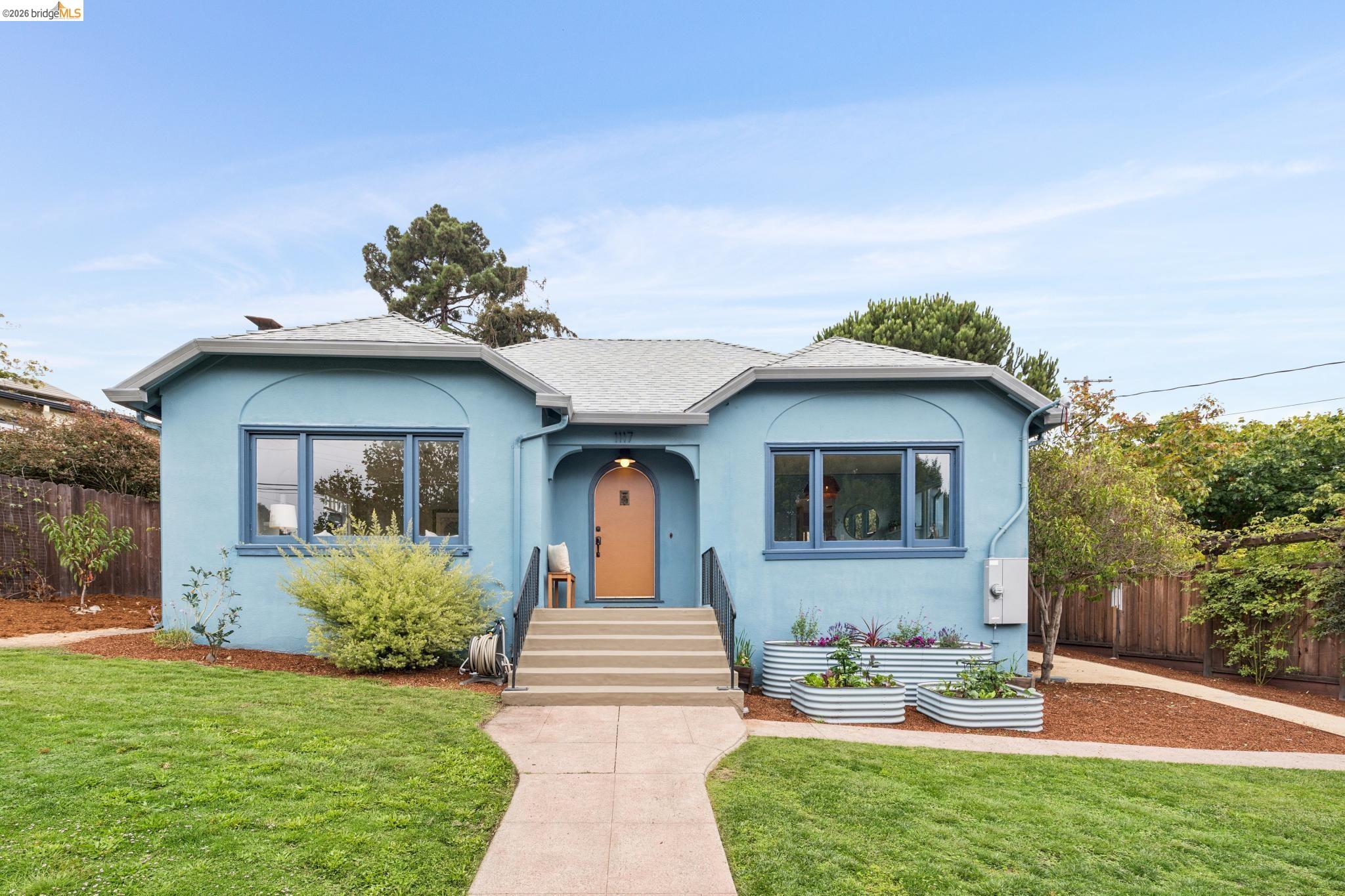 1117 The Alameda