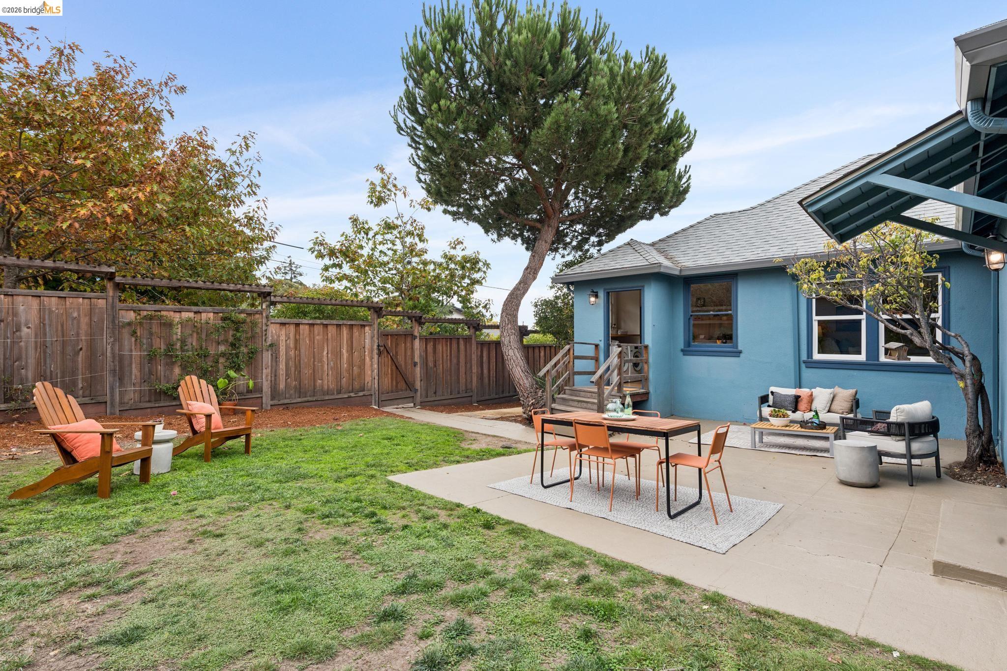 1117 The Alameda