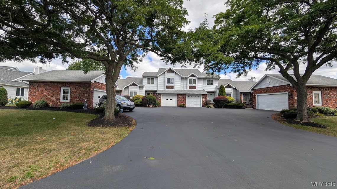 165 Niagara Shore Drive