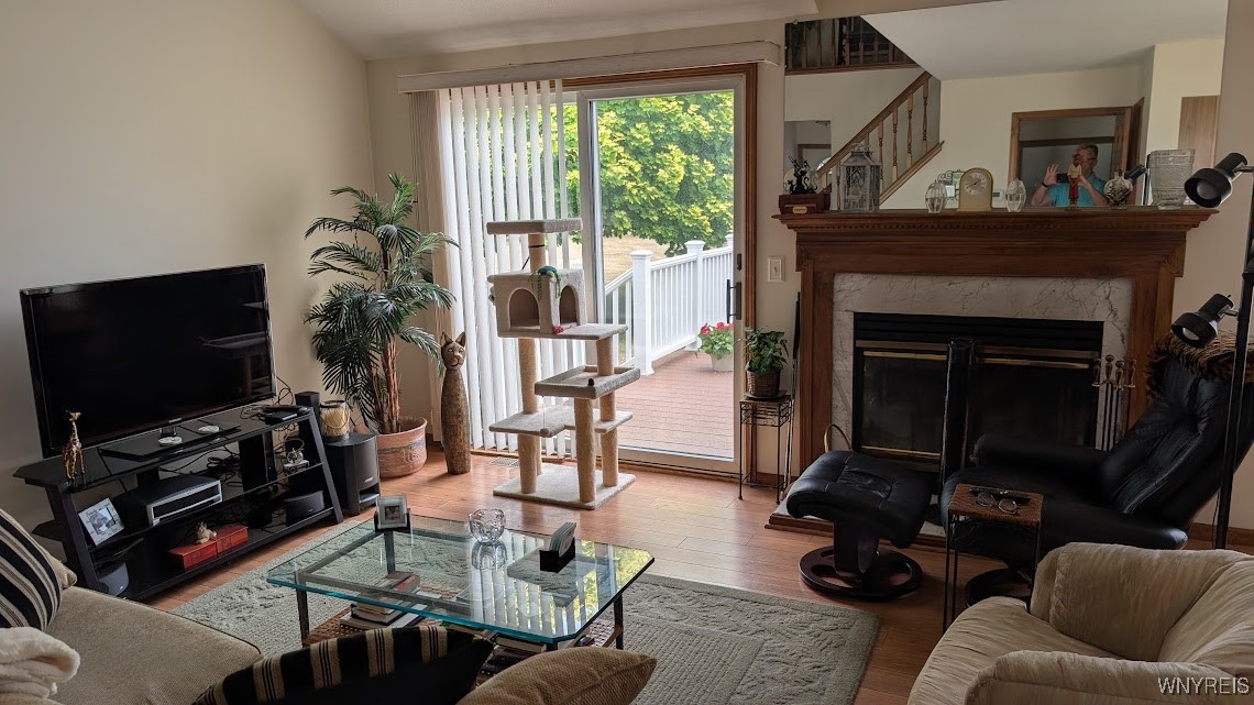 165 Niagara Shore Drive