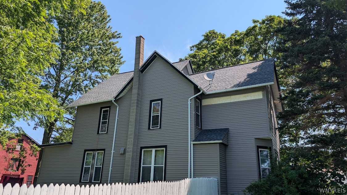 285 South Niagara Street