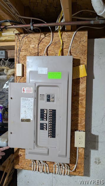 20 Niagara Shore Drive
