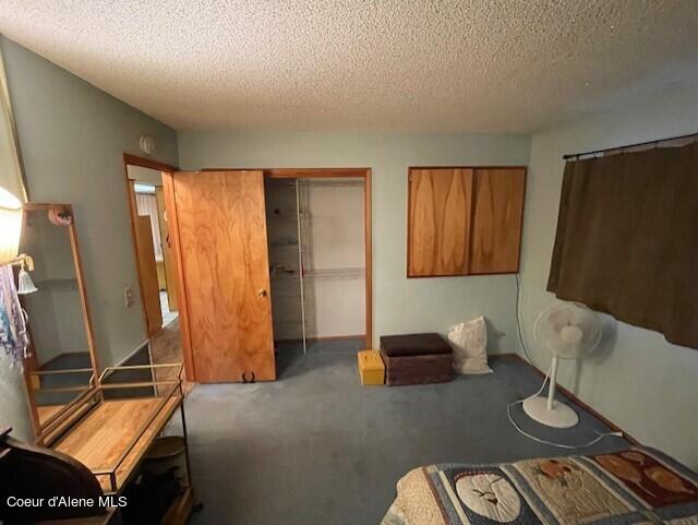 6248 N Mount Carroll Street