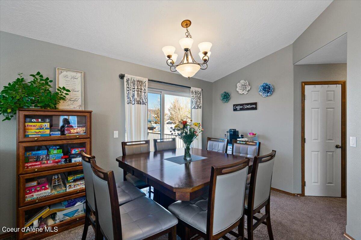 2887 W CRANBERRY AVE