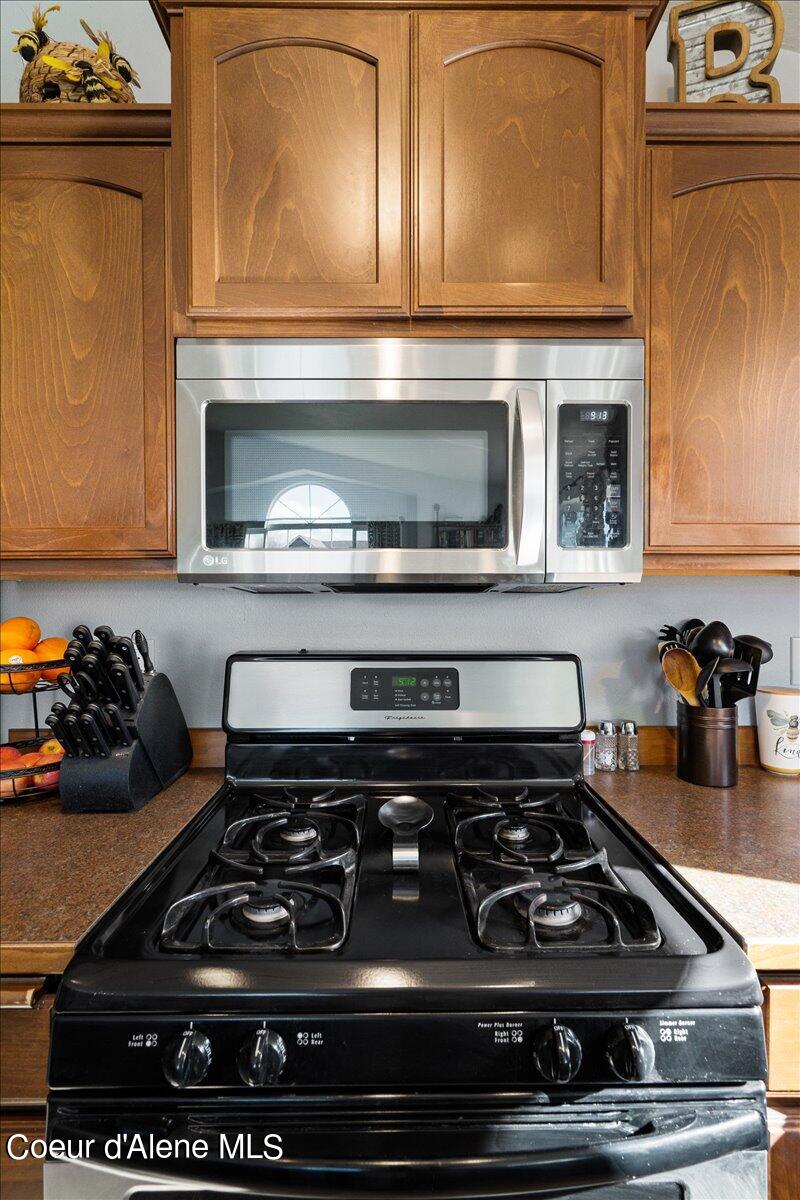 2887 W CRANBERRY AVE