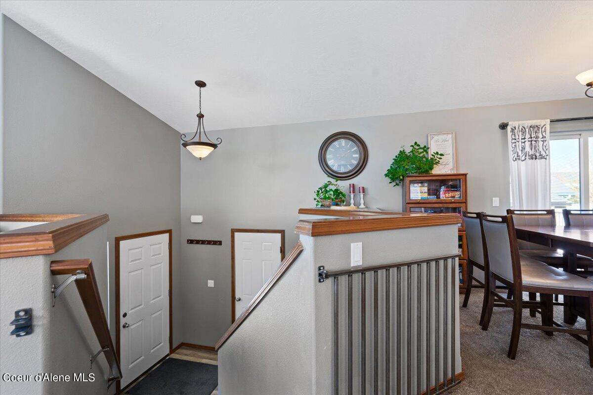 2887 W CRANBERRY AVE