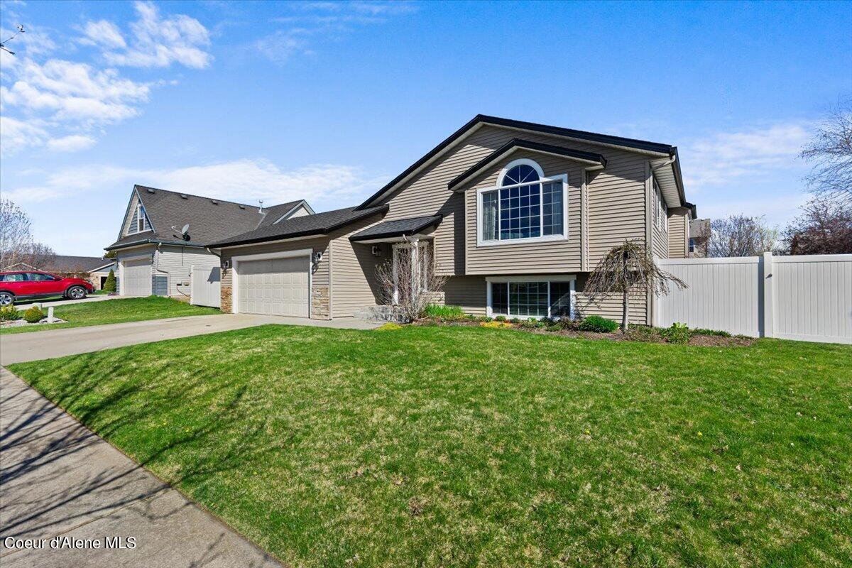 2887 W CRANBERRY AVE