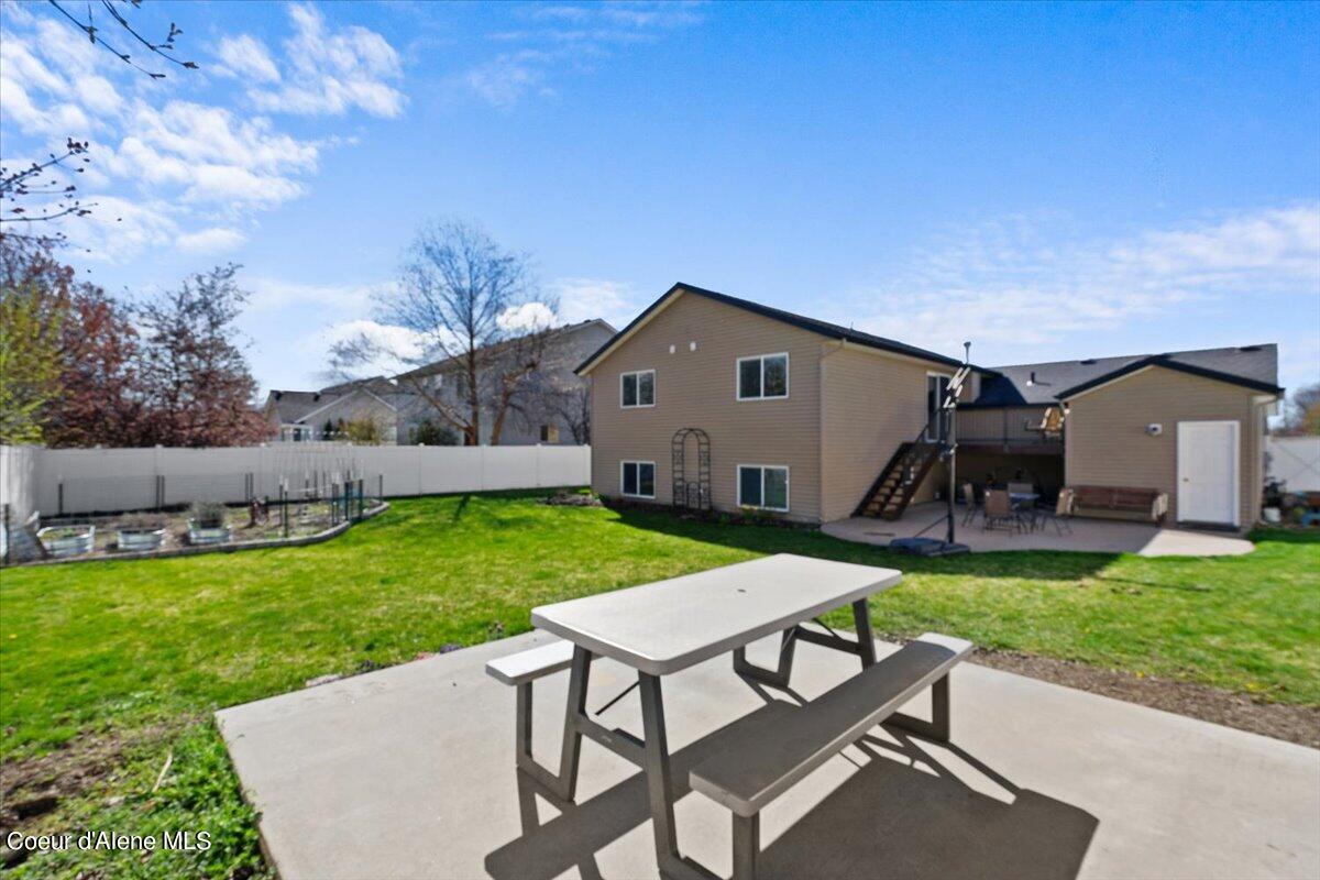 2887 W CRANBERRY AVE