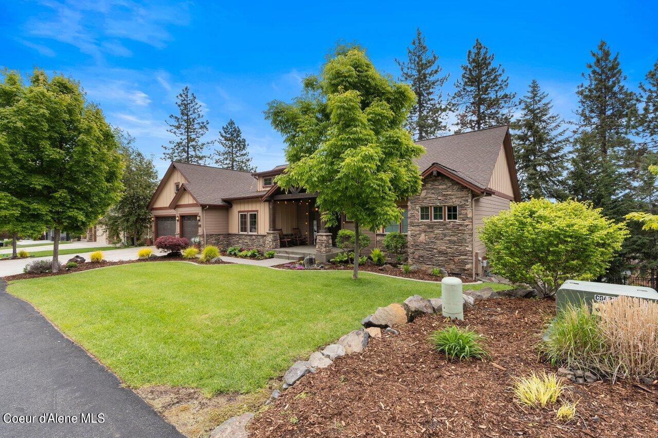 1510 E CHANTICLEER CT