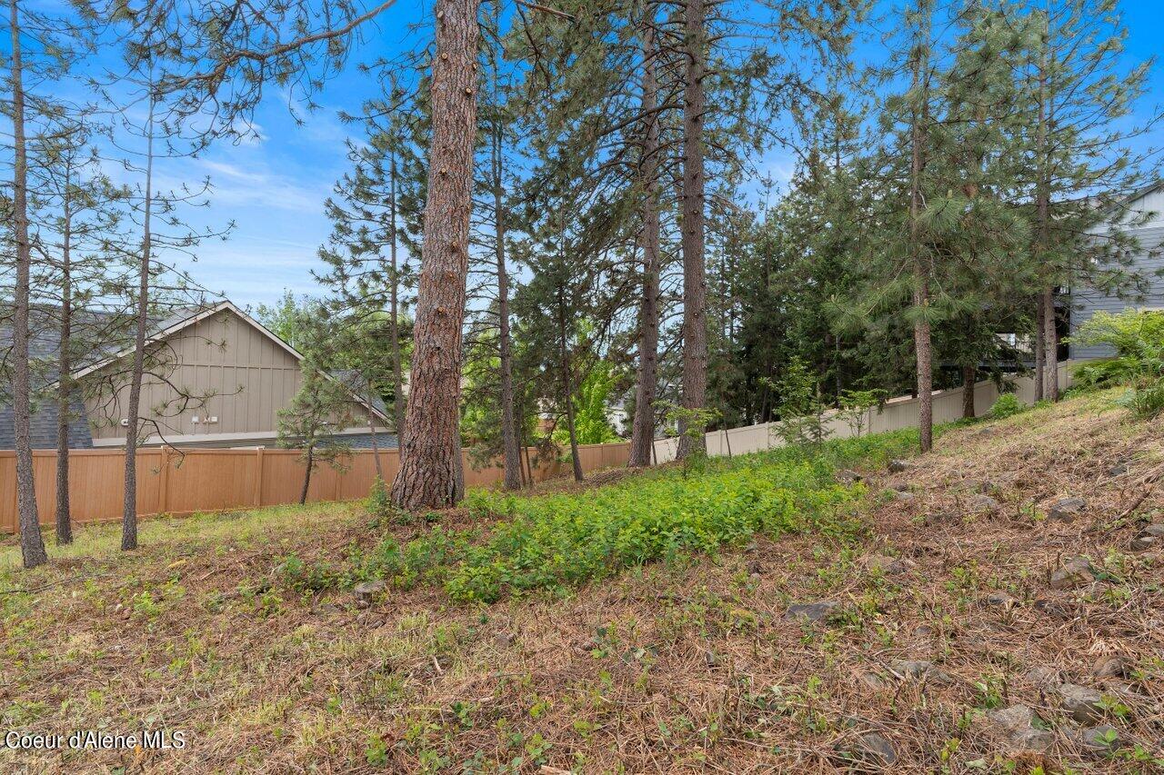 1510 E CHANTICLEER CT