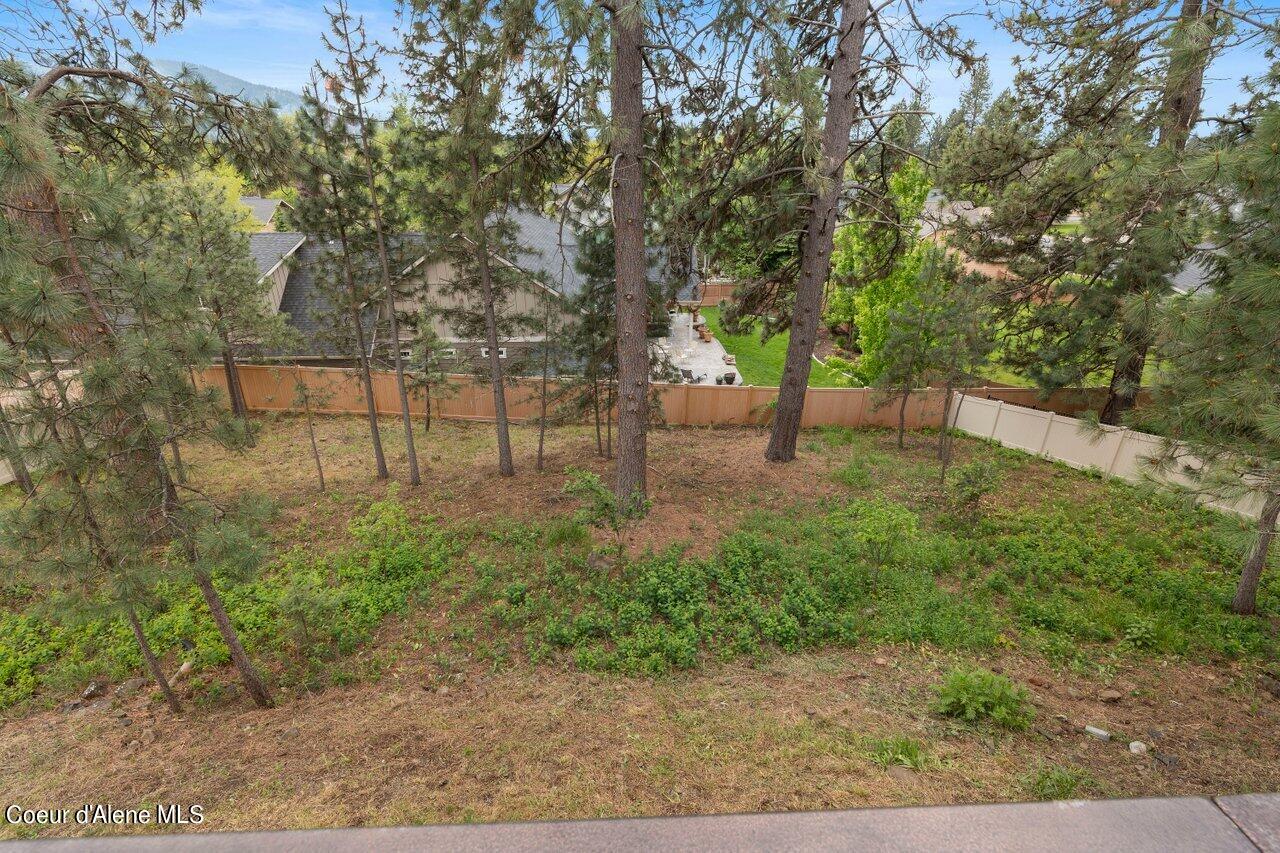 1510 E CHANTICLEER CT