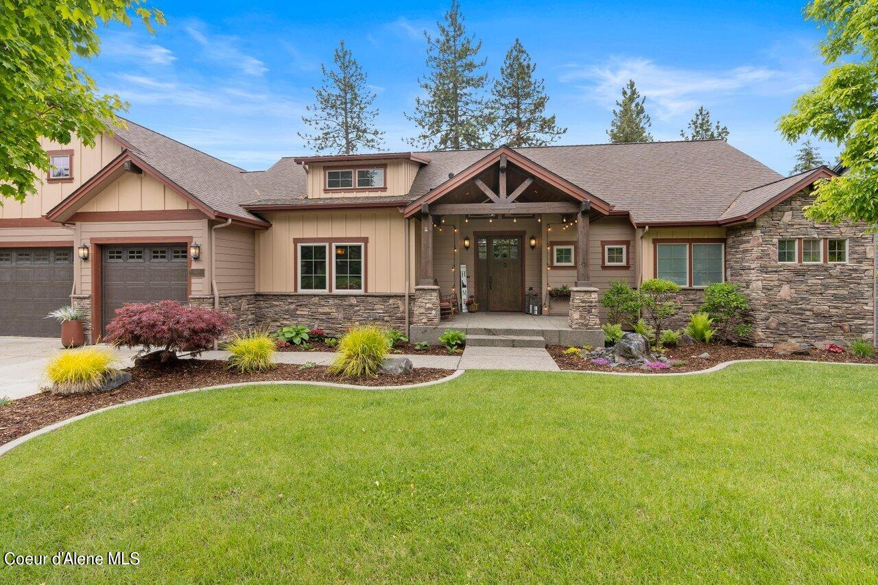 1510 E CHANTICLEER CT