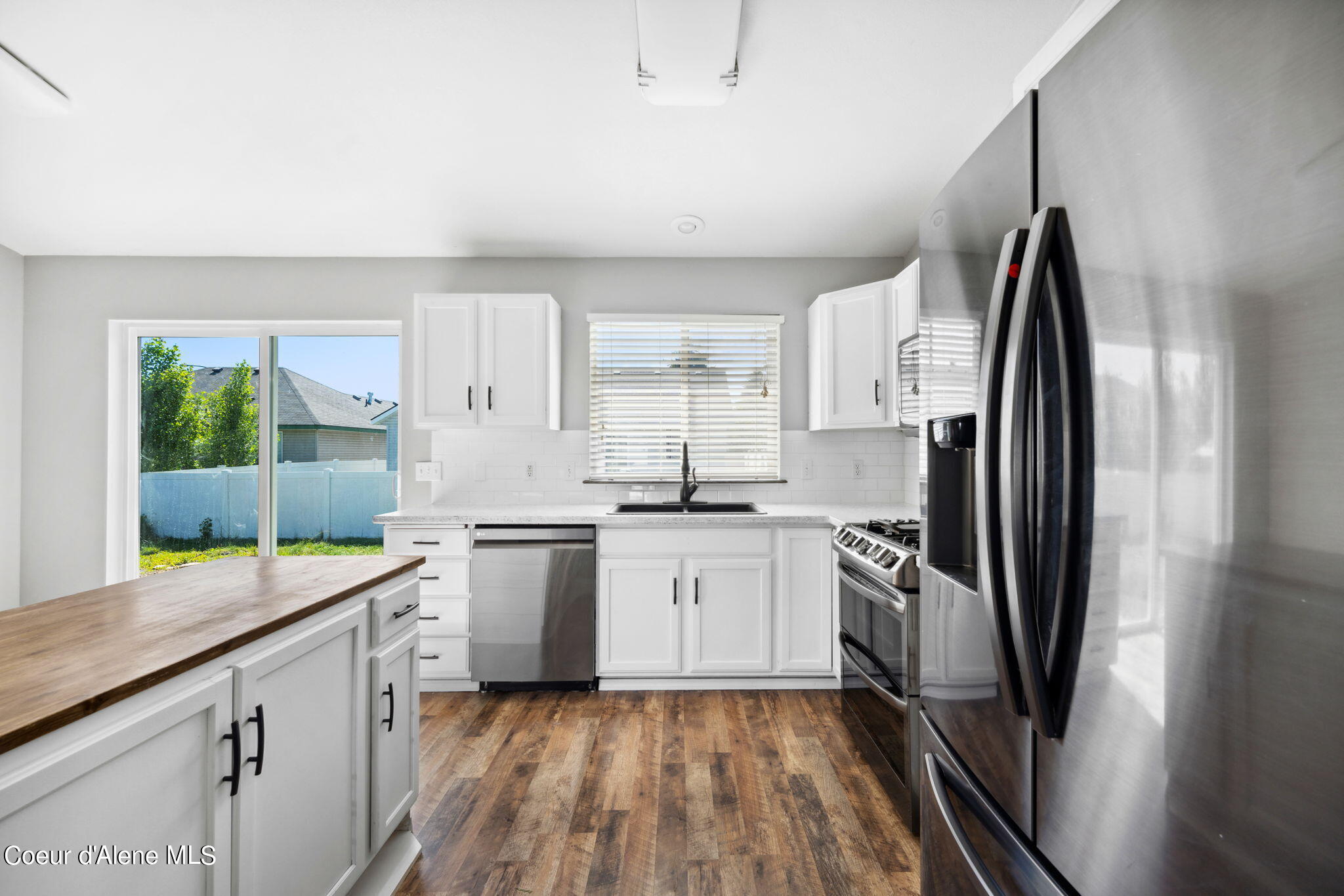 827 N Bainbridge Street