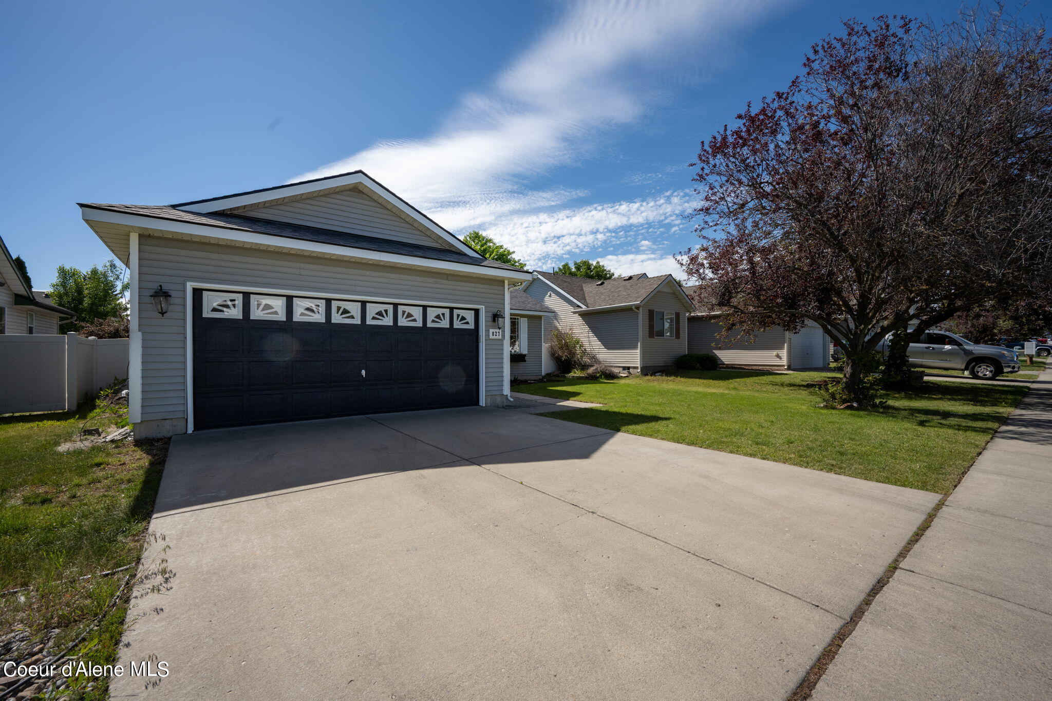 827 N Bainbridge Street