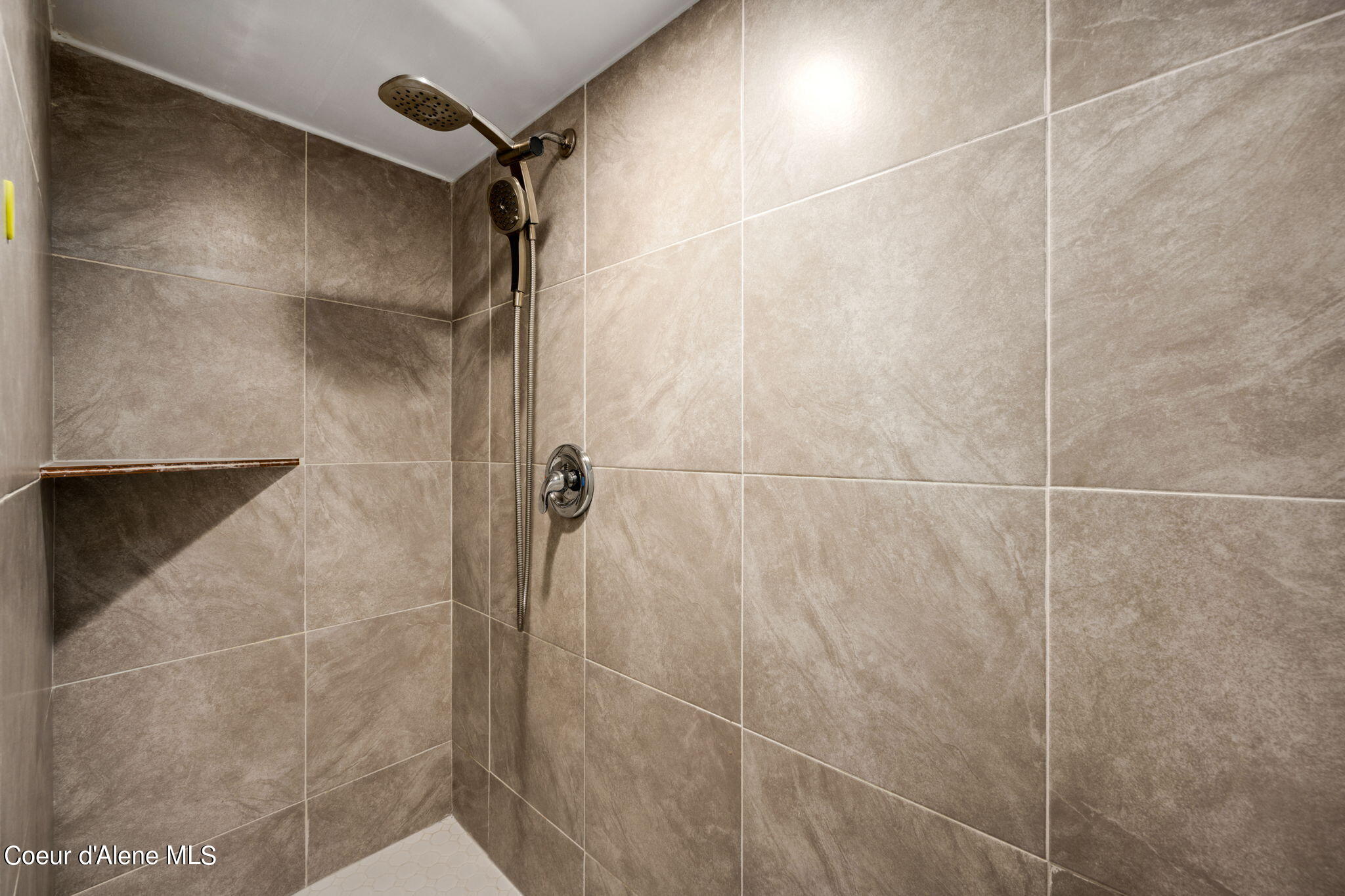 827 N Bainbridge Street