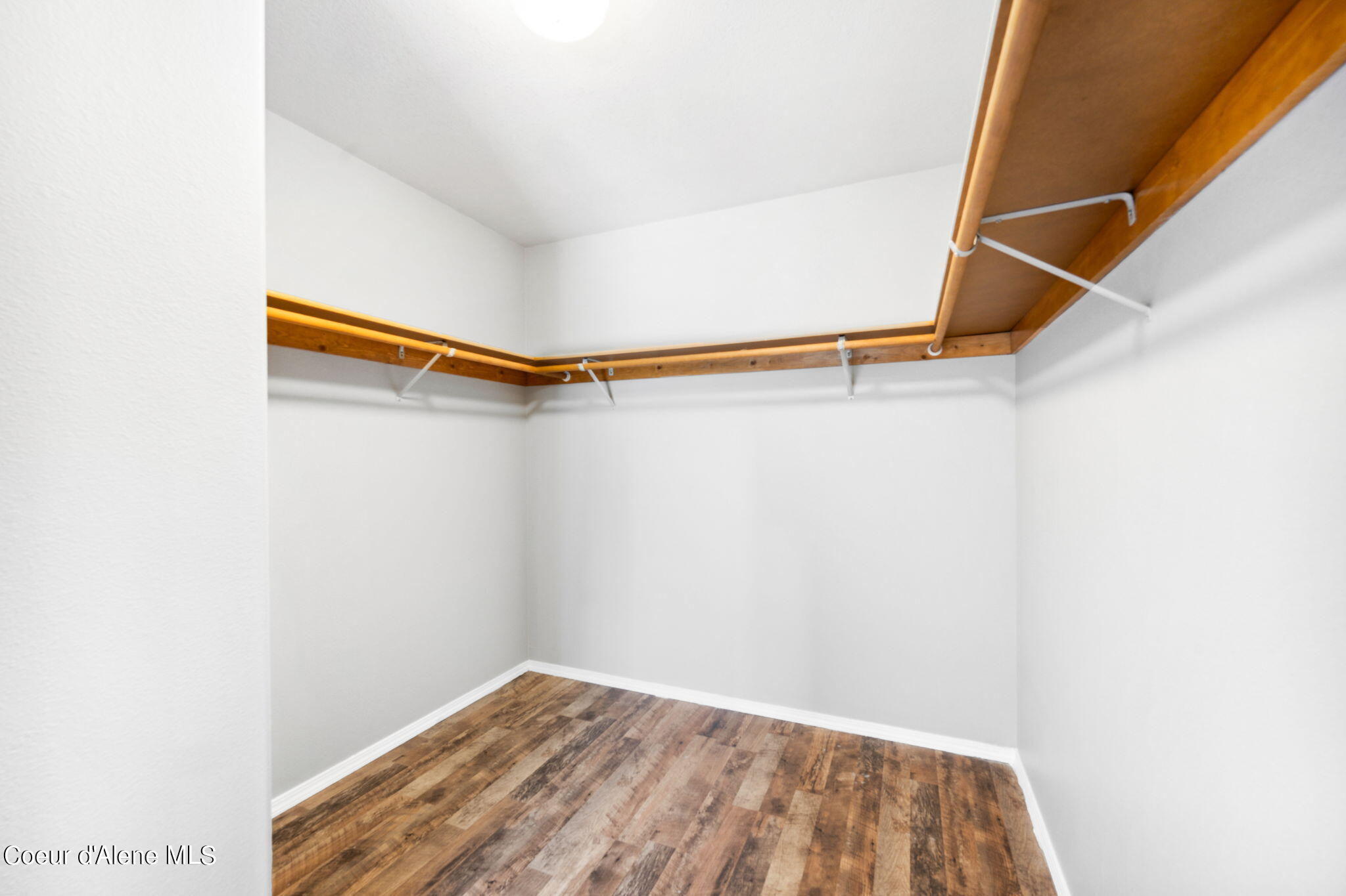 827 N Bainbridge Street