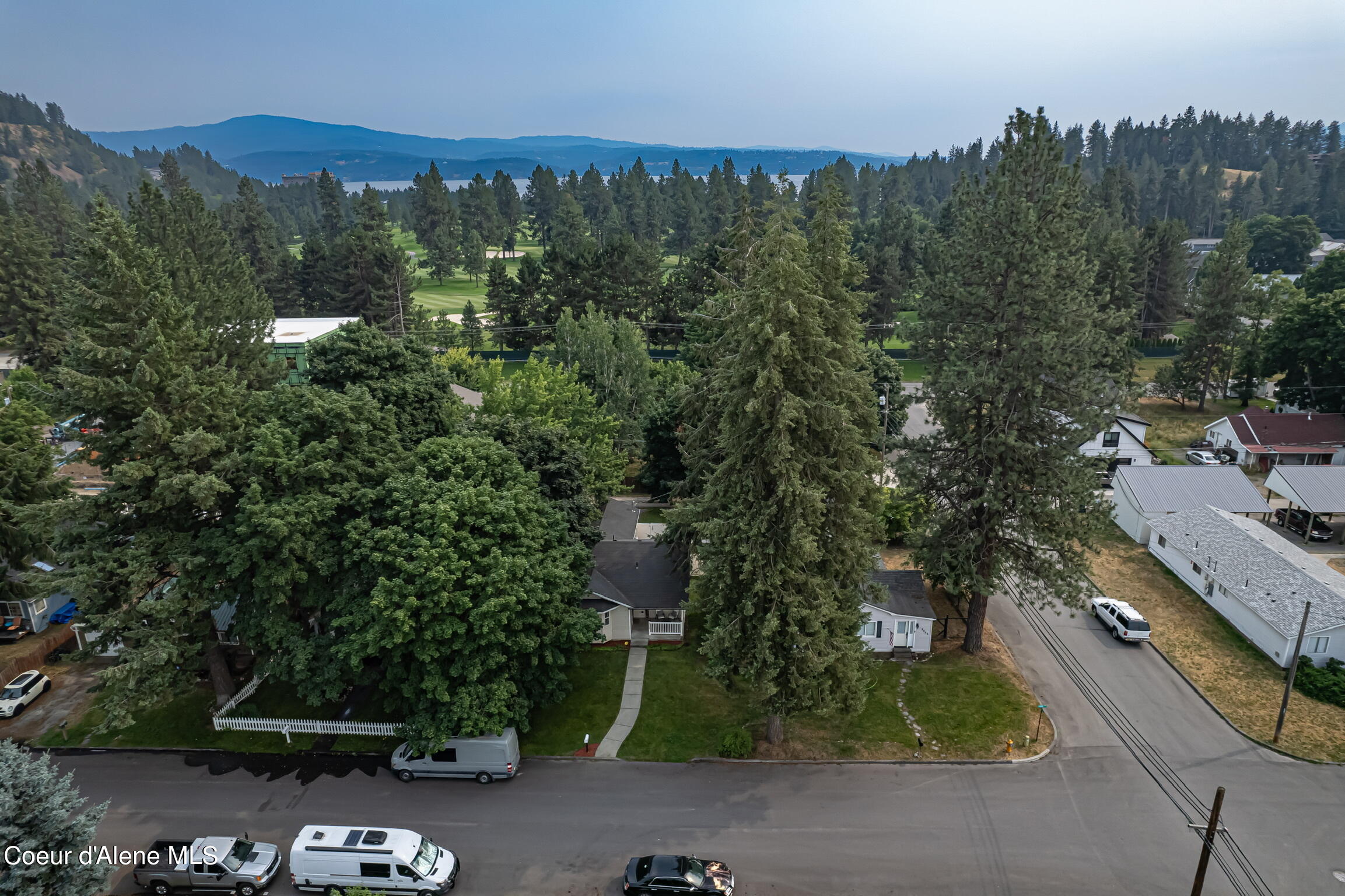 2004 E FRONT AVE, Coeur d'Alene