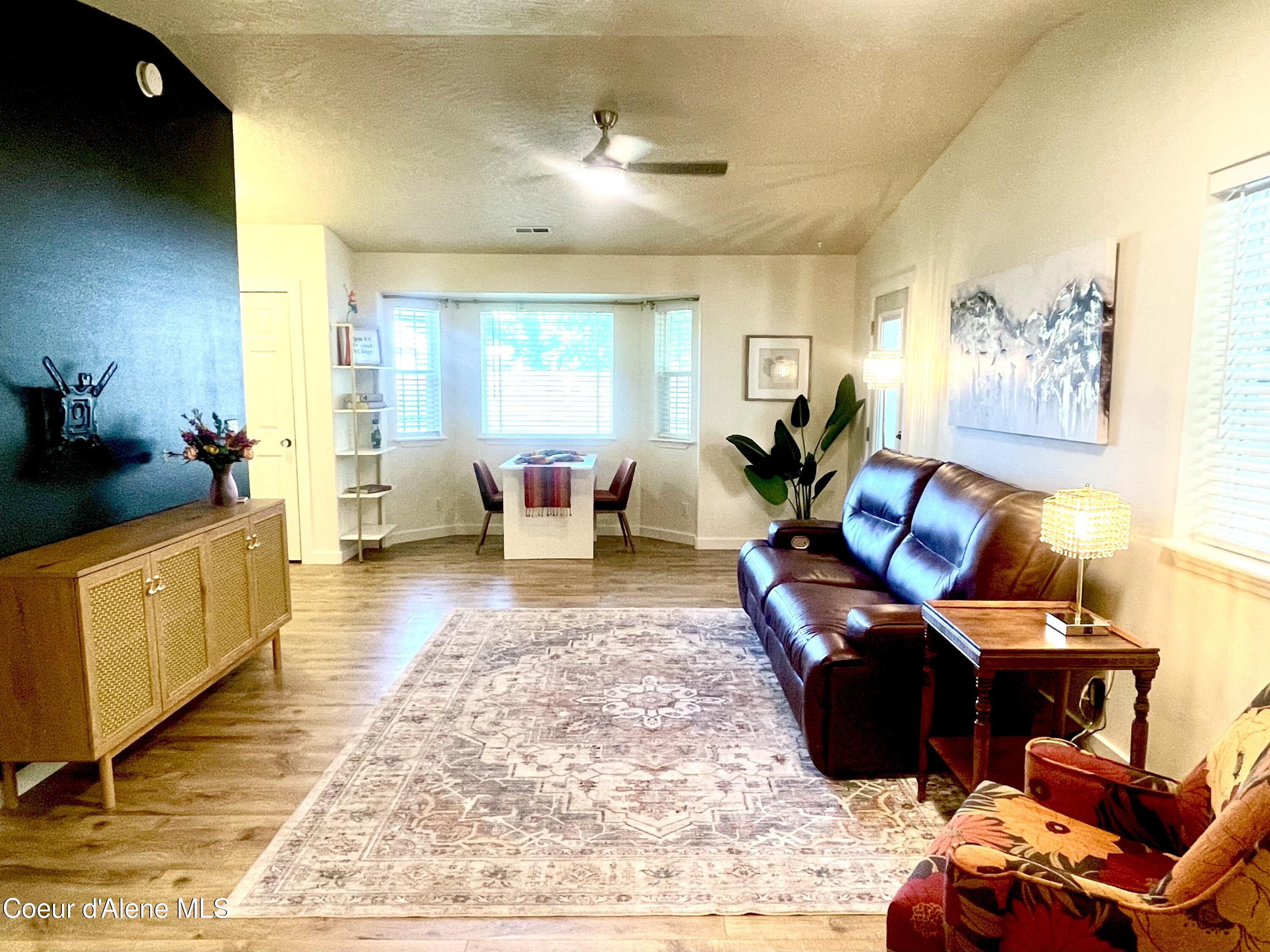 2004 E FRONT AVE, Coeur d'Alene