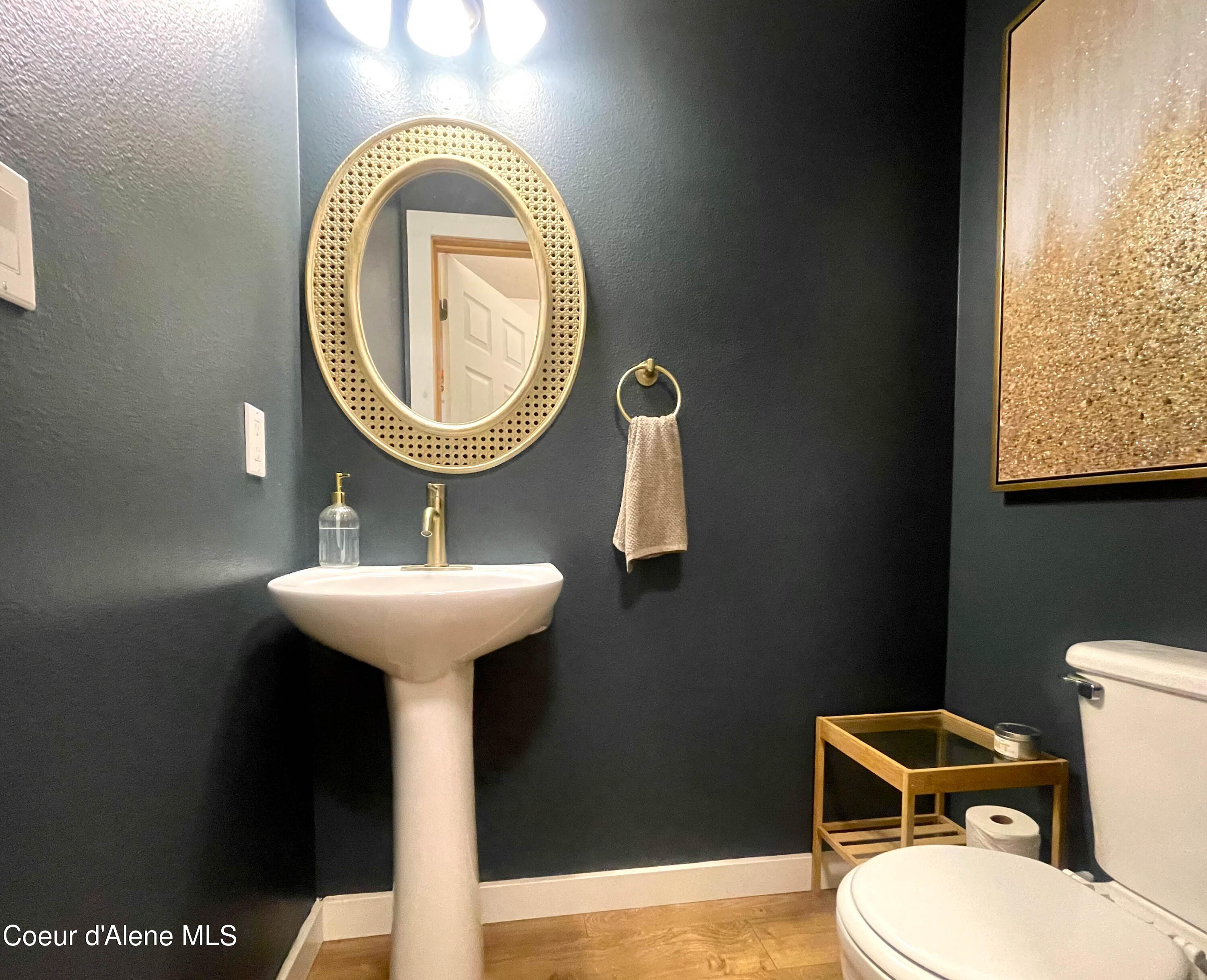 2004 E FRONT AVE, Coeur d'Alene