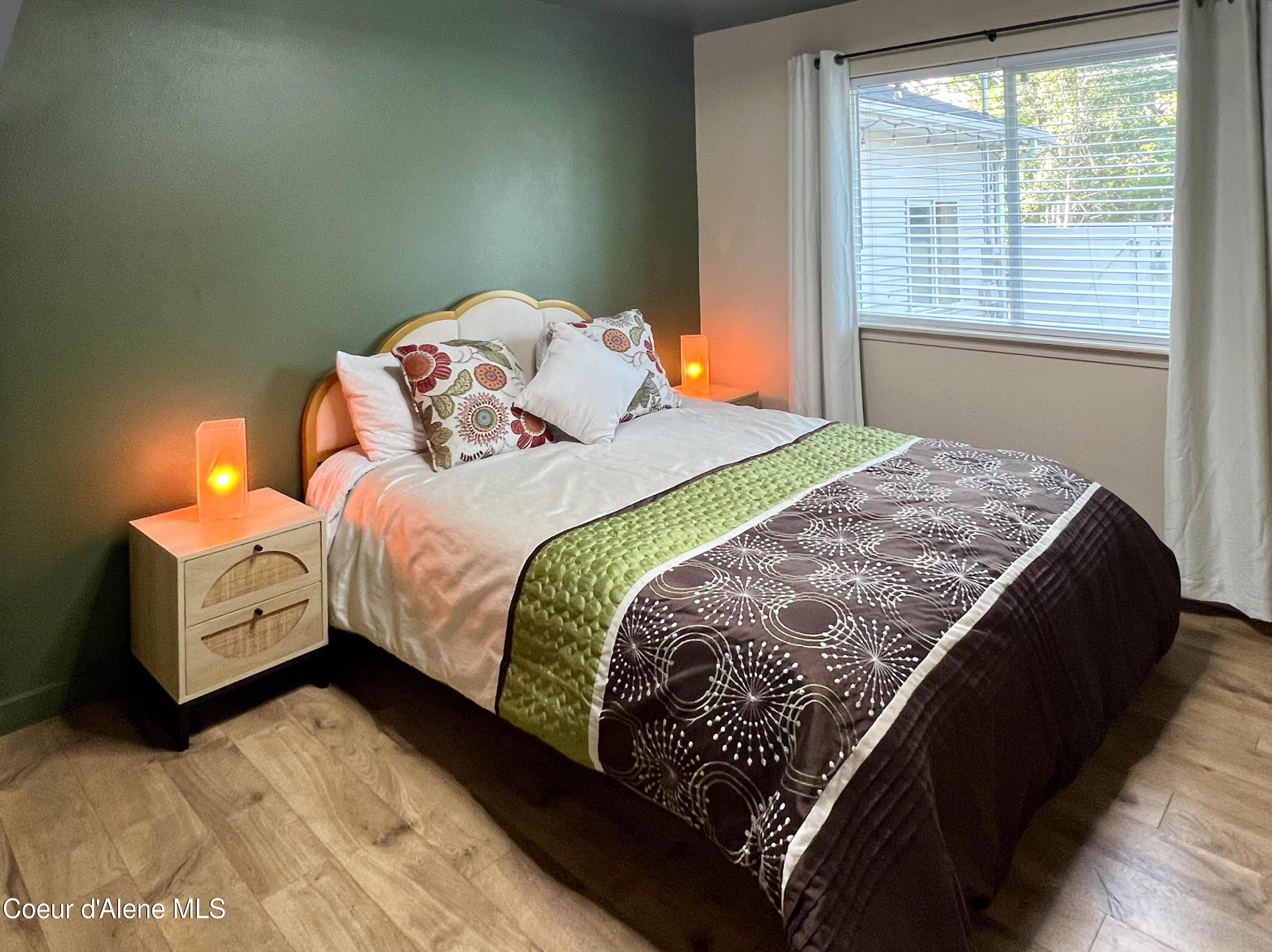 2004 E FRONT AVE, Coeur d'Alene