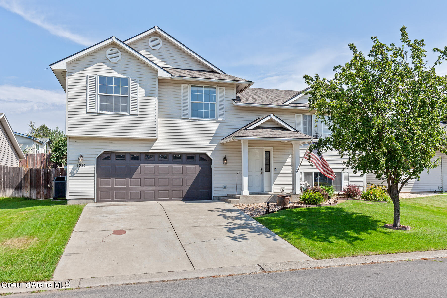 2980 N TREATY ROCK BLVD