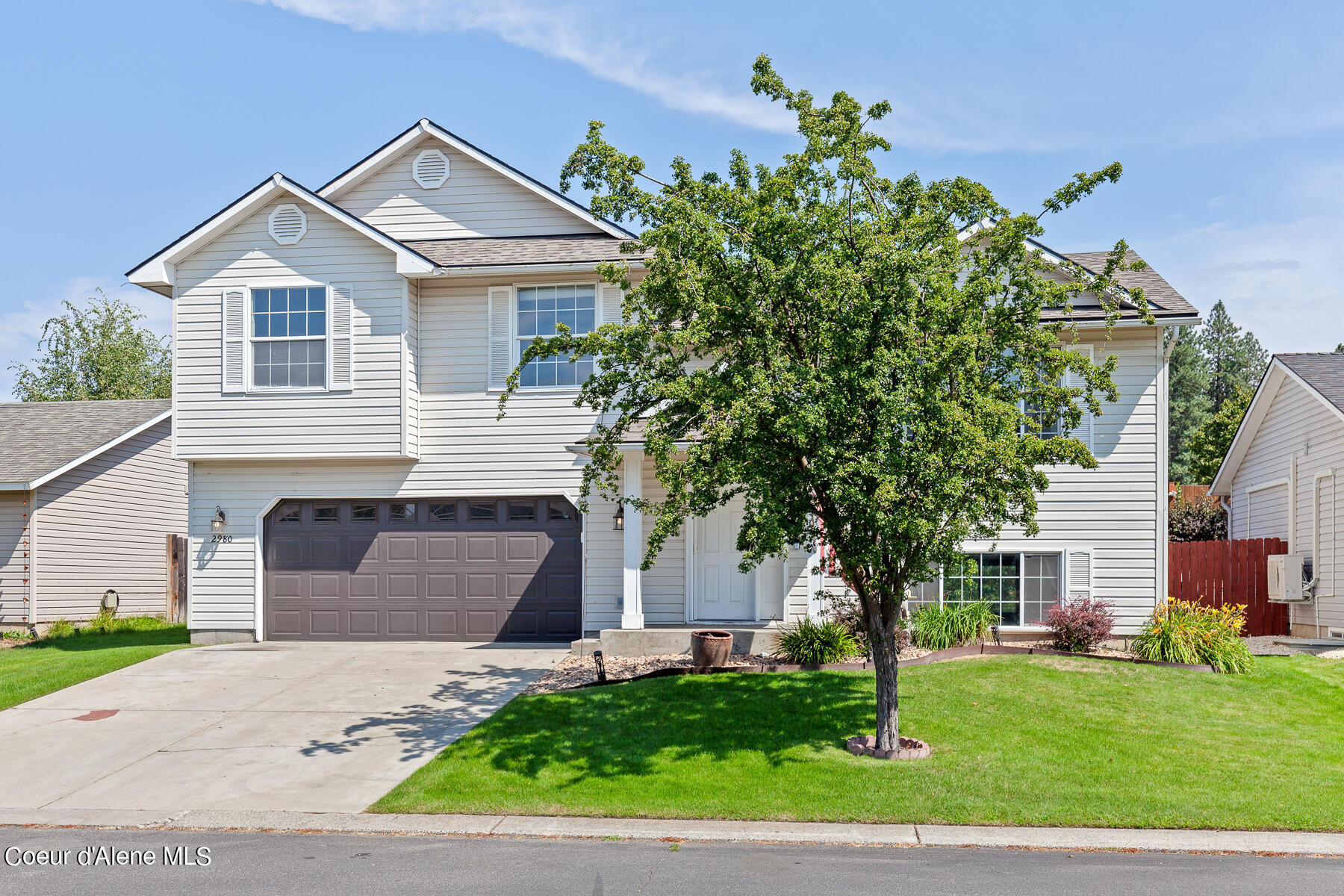 2980 N TREATY ROCK BLVD