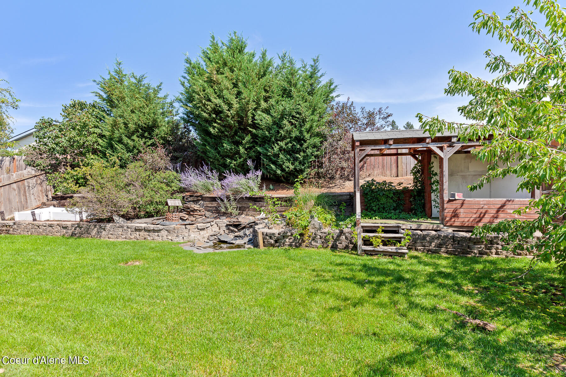 2980 N TREATY ROCK BLVD