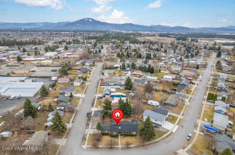 4413 N STAPLES AVE, Coeur d'Alene