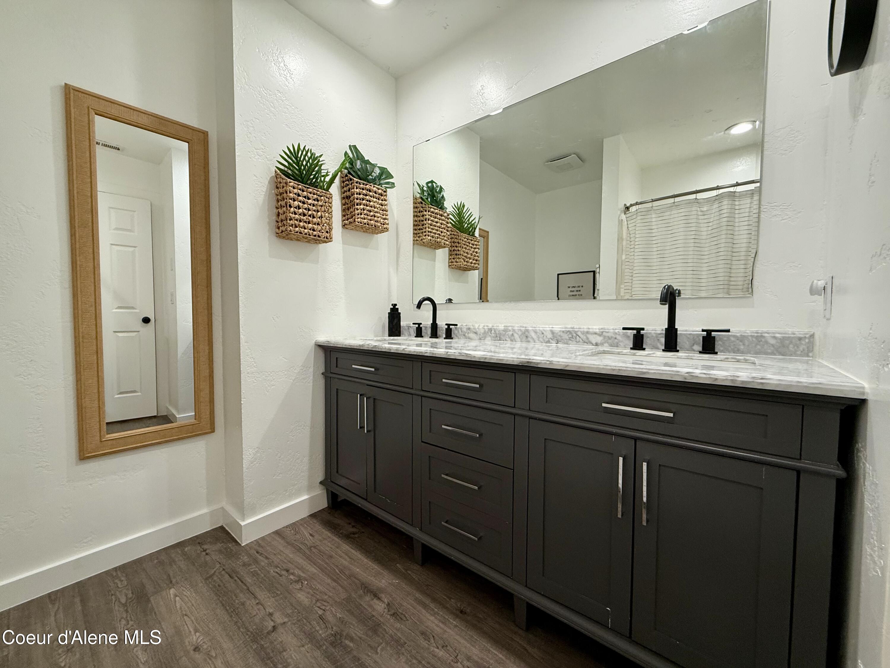 2204 W ST EMILION DR