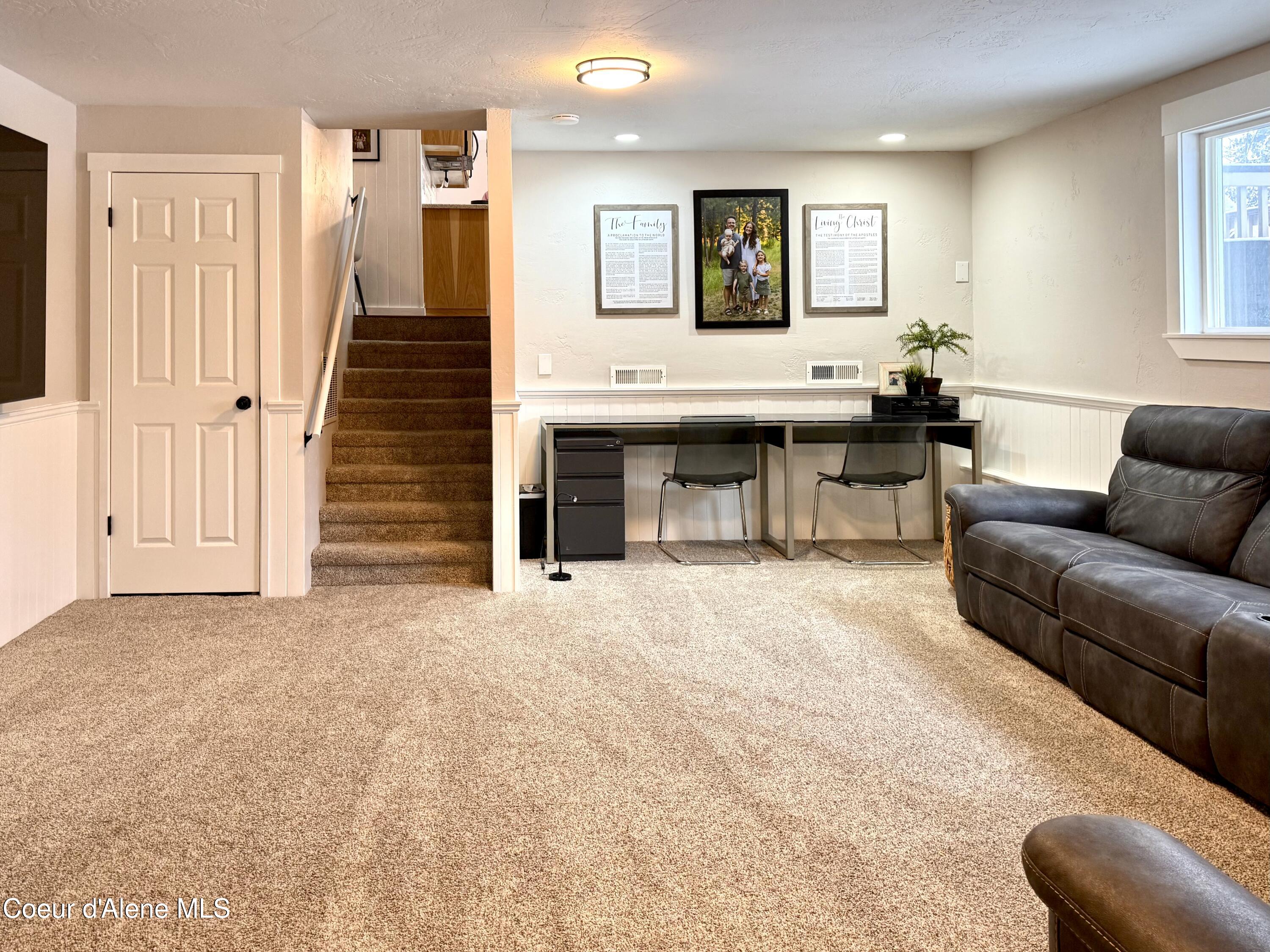 2204 W ST EMILION DR