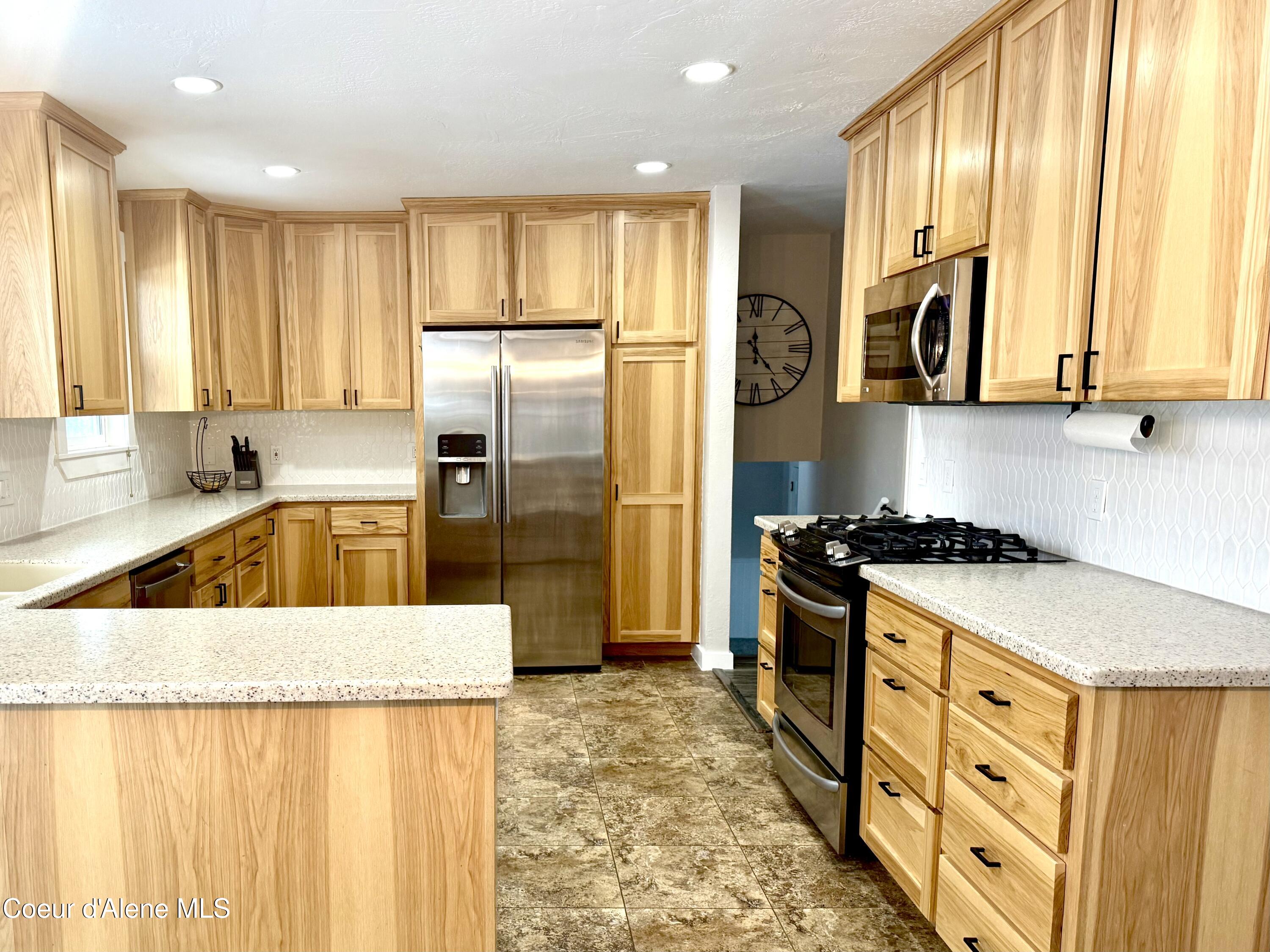 2204 W ST EMILION DR