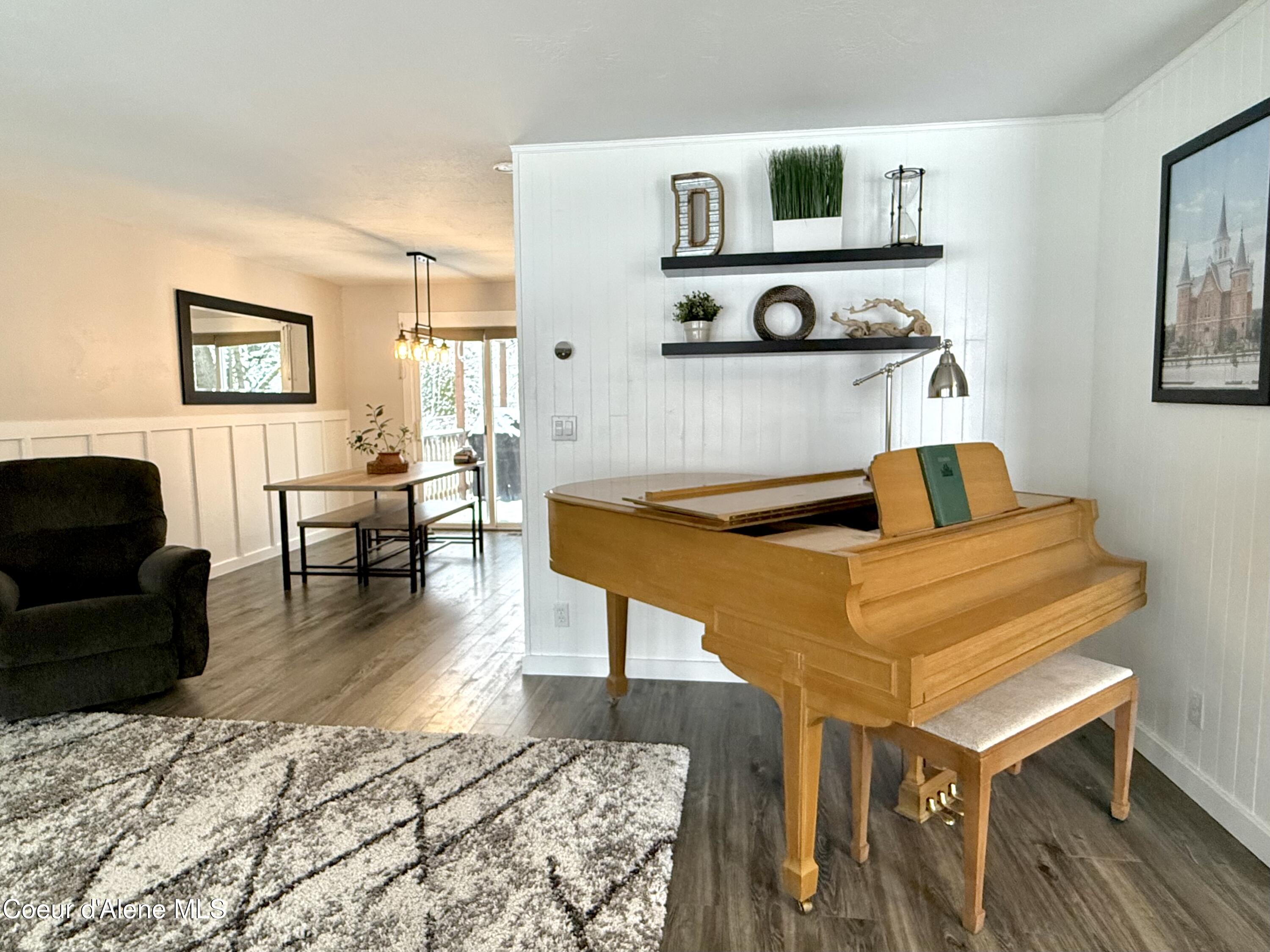 2204 W ST EMILION DR